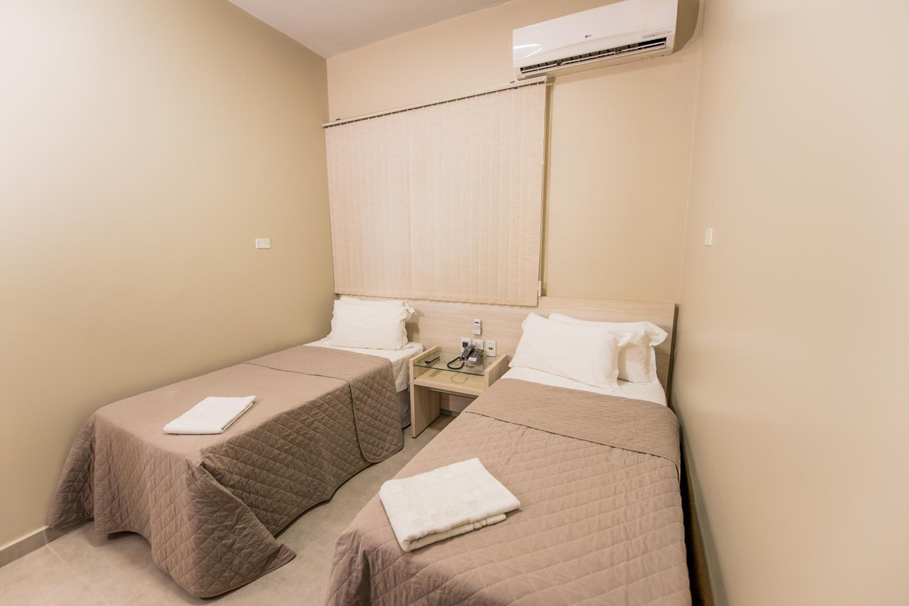 Standard Twin Room photo 1