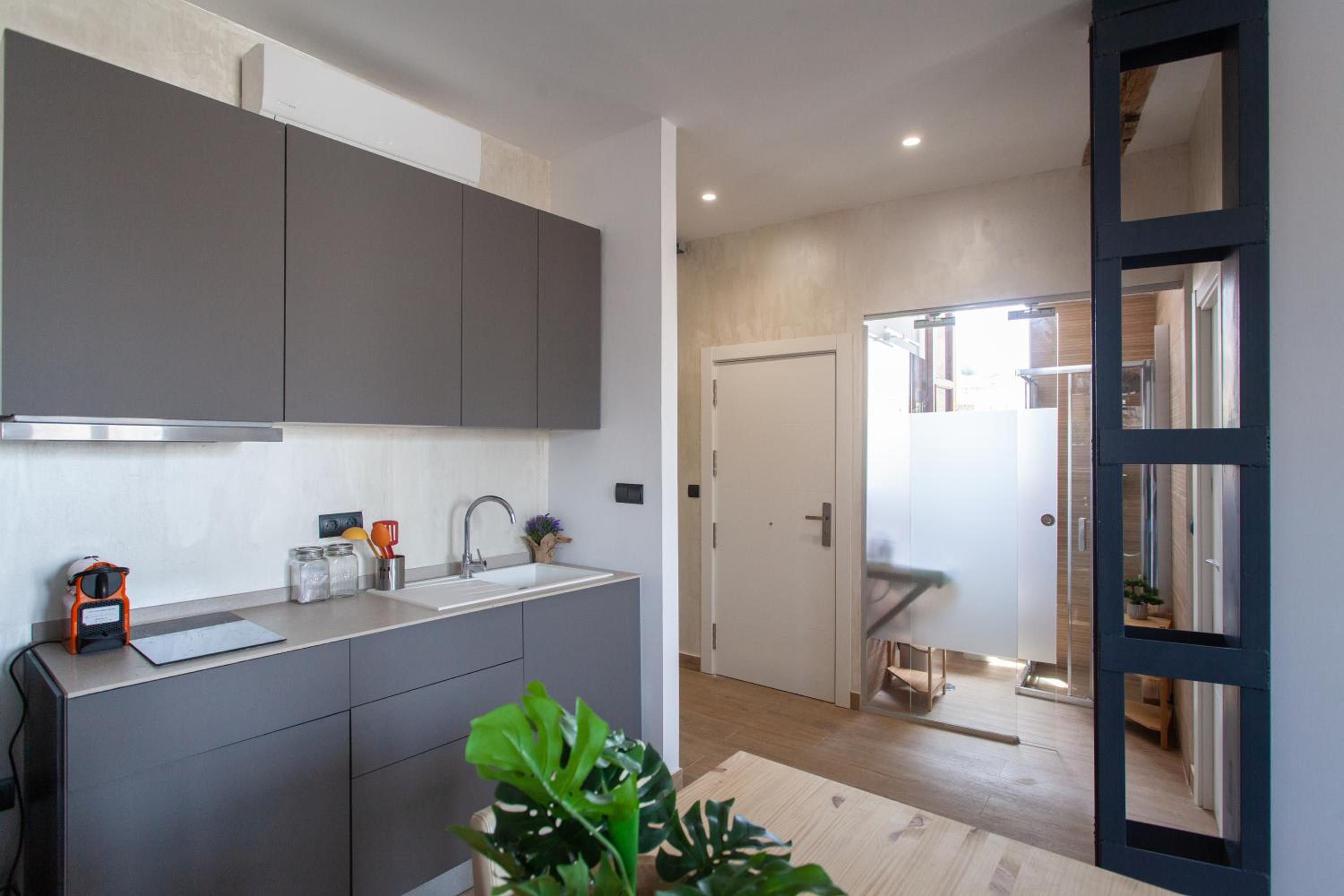 Superior Apartment - Photo 30