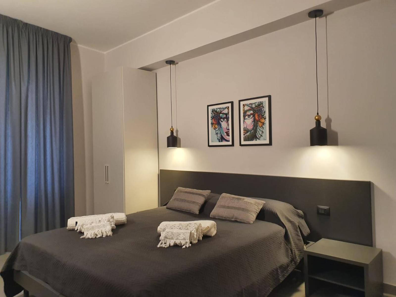 Standard Double Room - Photo 3