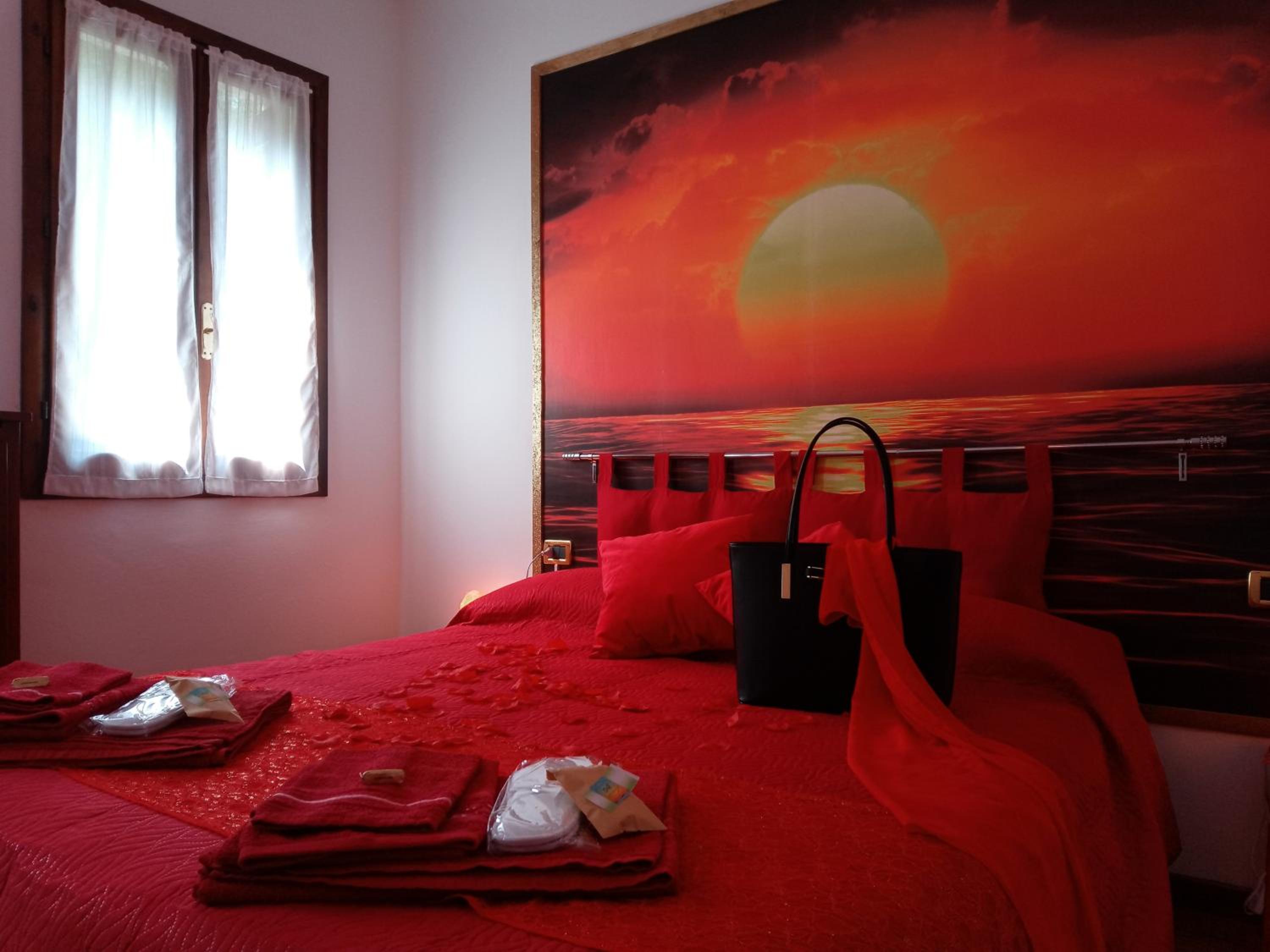 Two-Bedroom Apartment - Photo 45