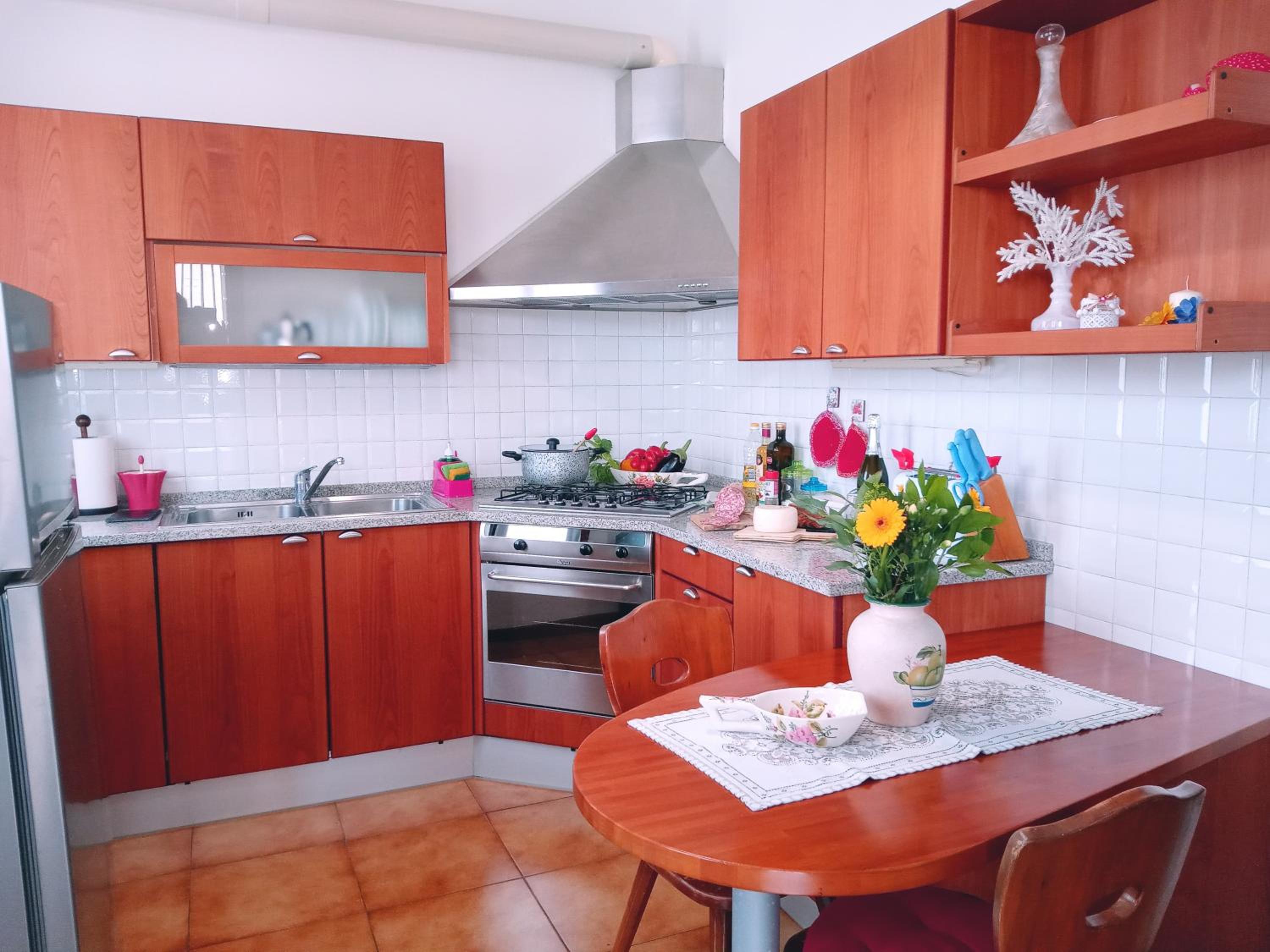 Two-Bedroom Apartment - Photo 30