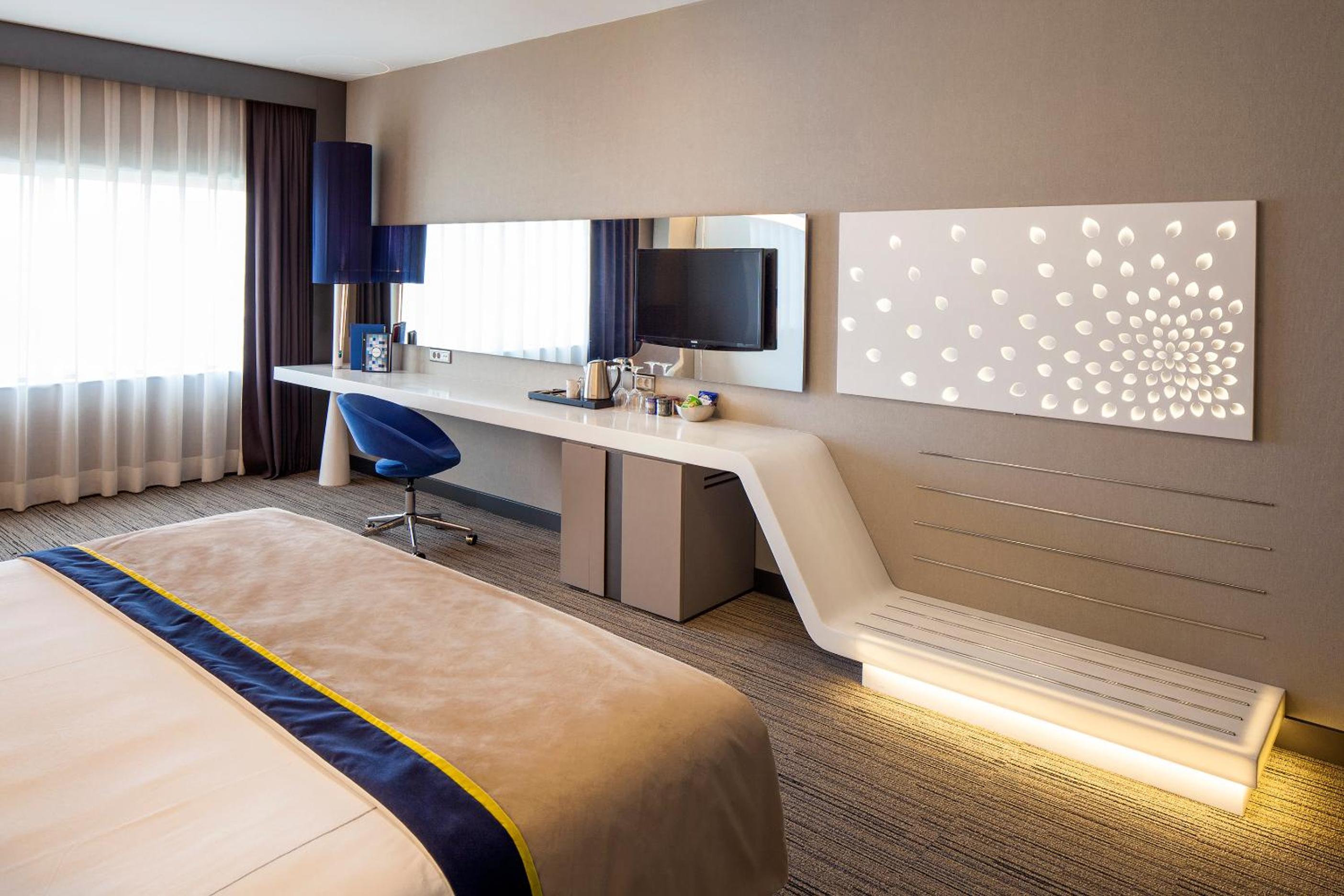 Deluxe - Non Smoking Room