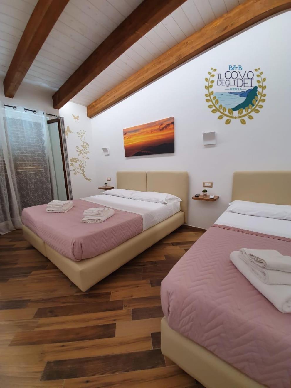 Quadruple Room - Photo 1