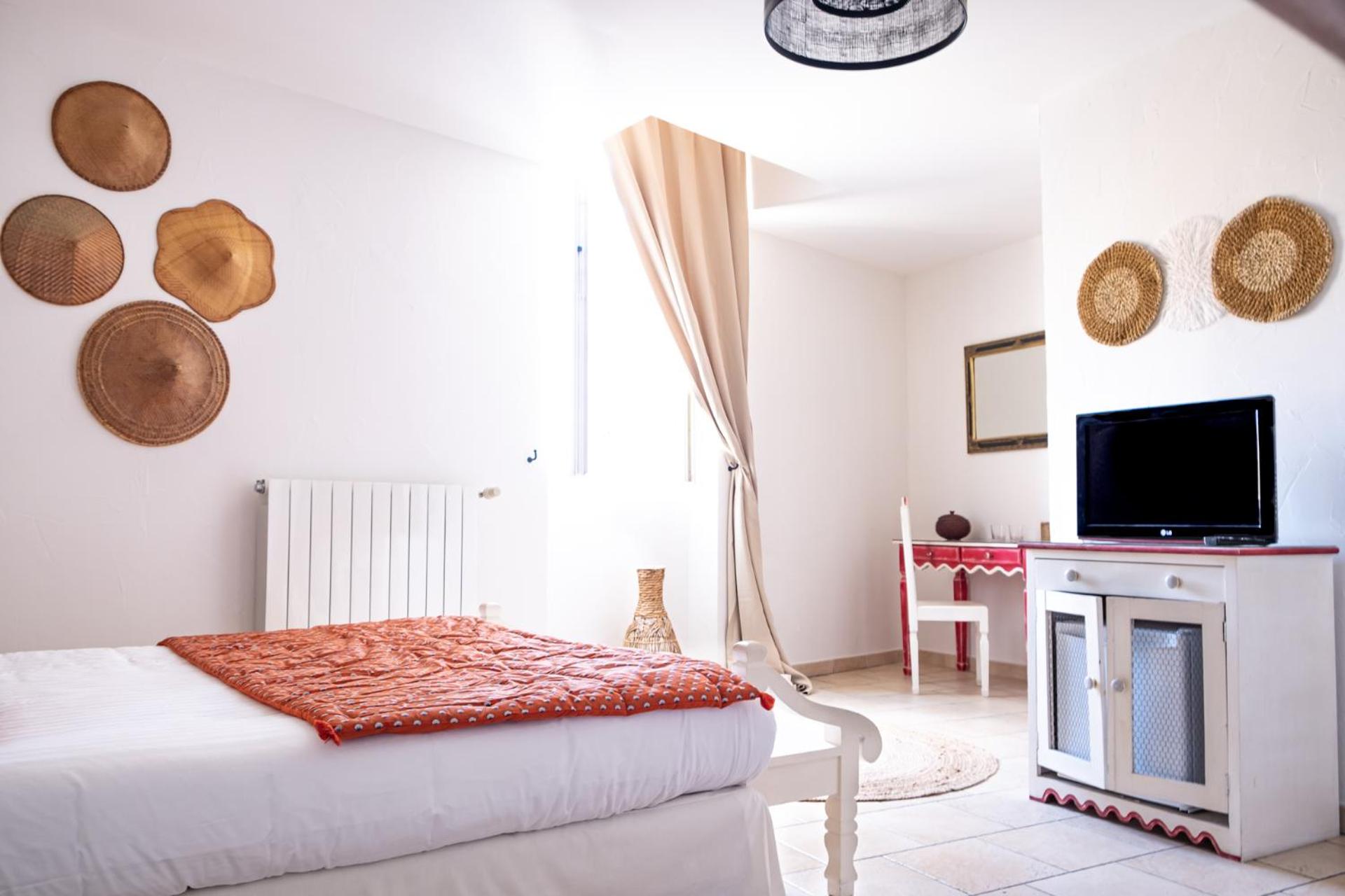 Superior Double or Twin Room - Photo 5