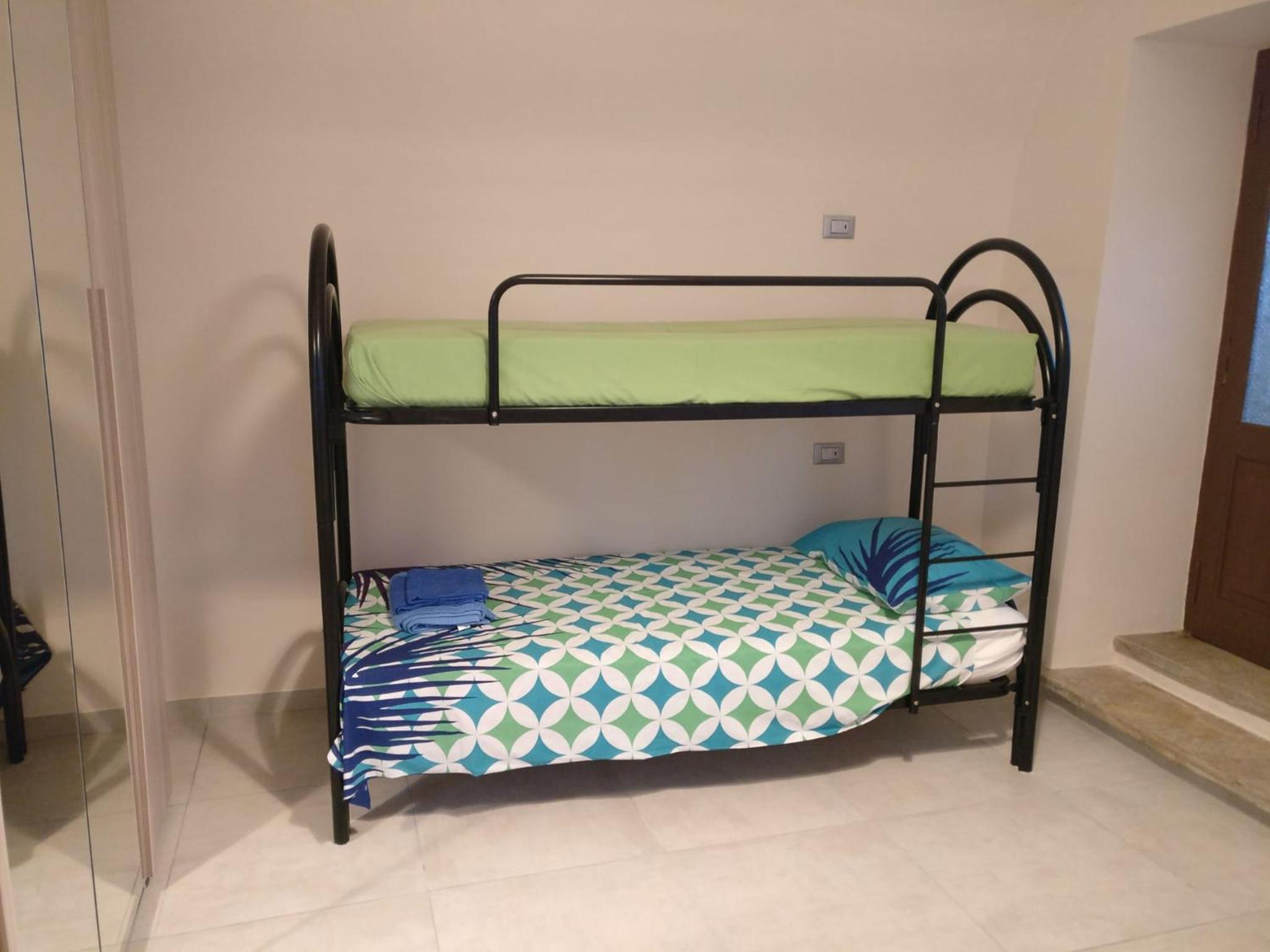 One-Bedroom Apartment - Photo 9