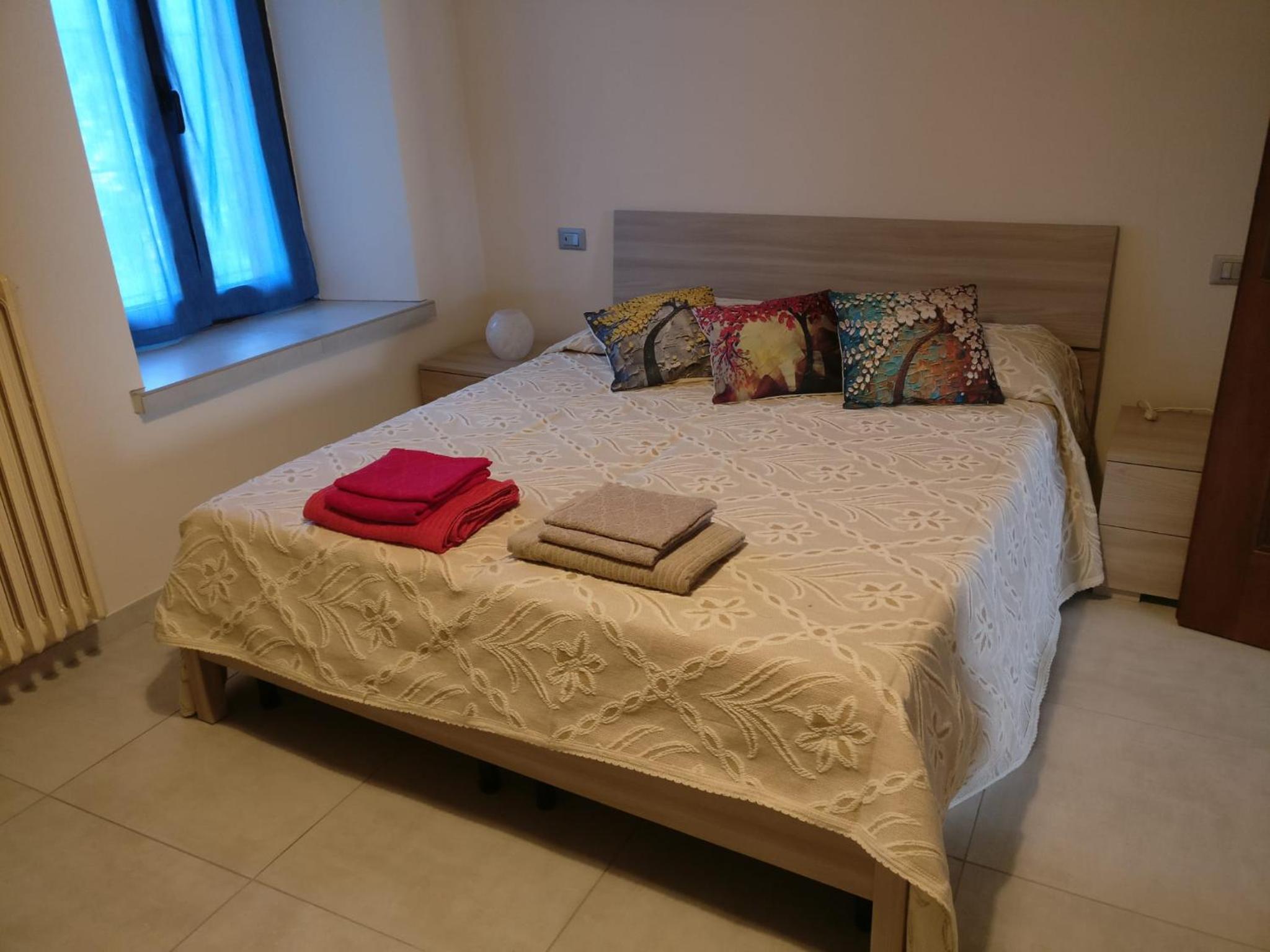 One-Bedroom Apartment - Photo 7