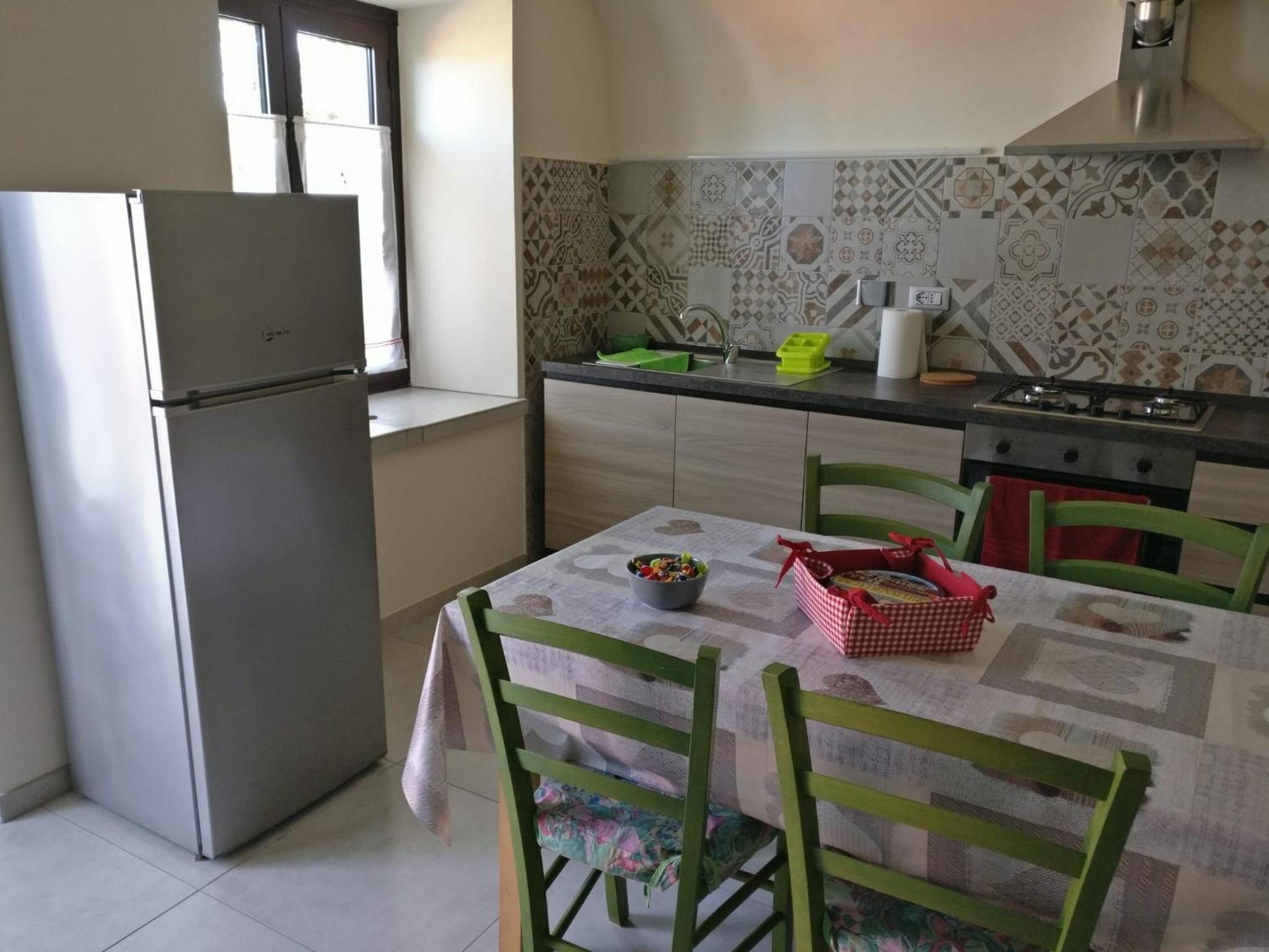 One-Bedroom Apartment - Photo 6