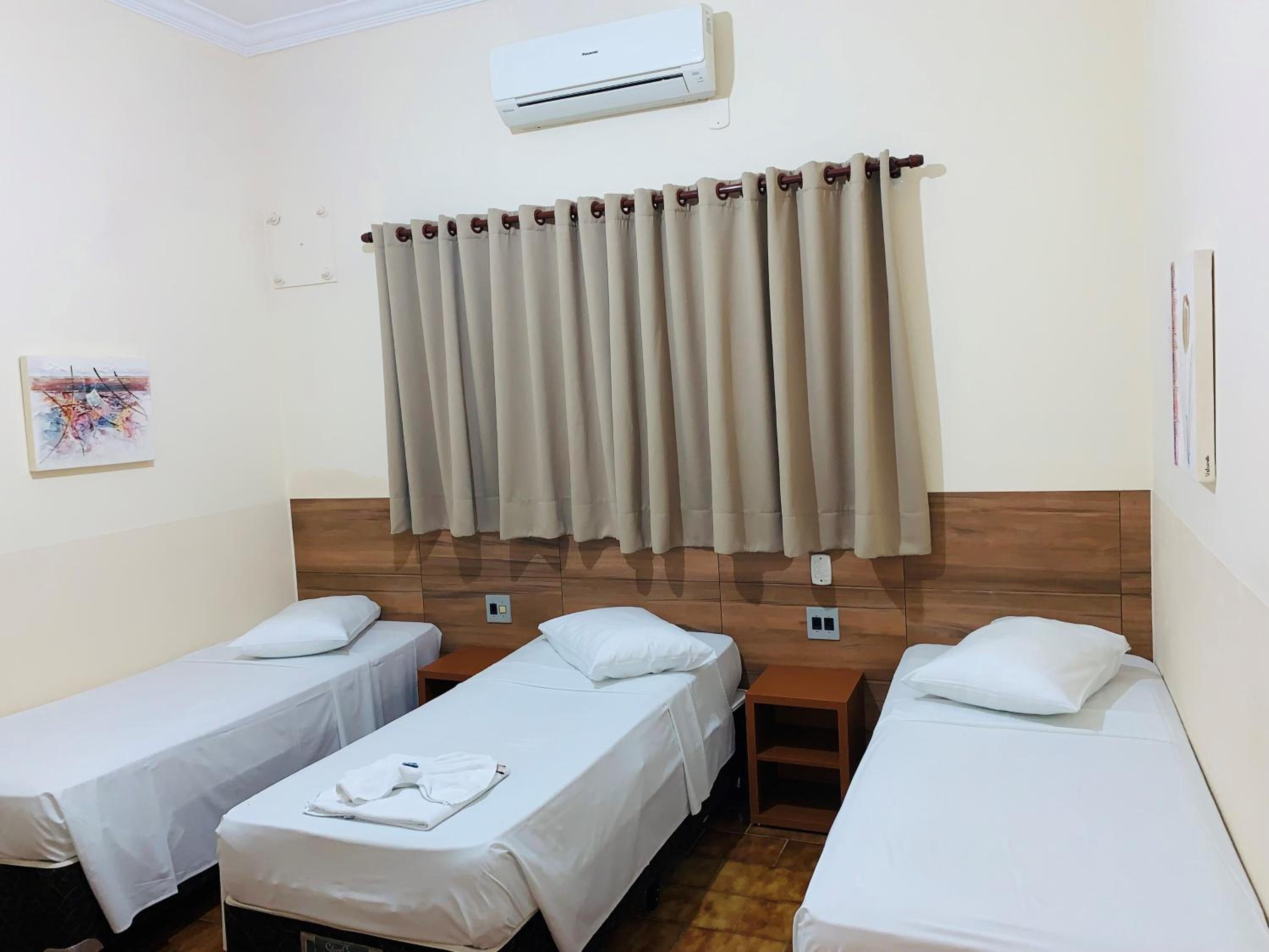 Standard Triple Room - Photo 24