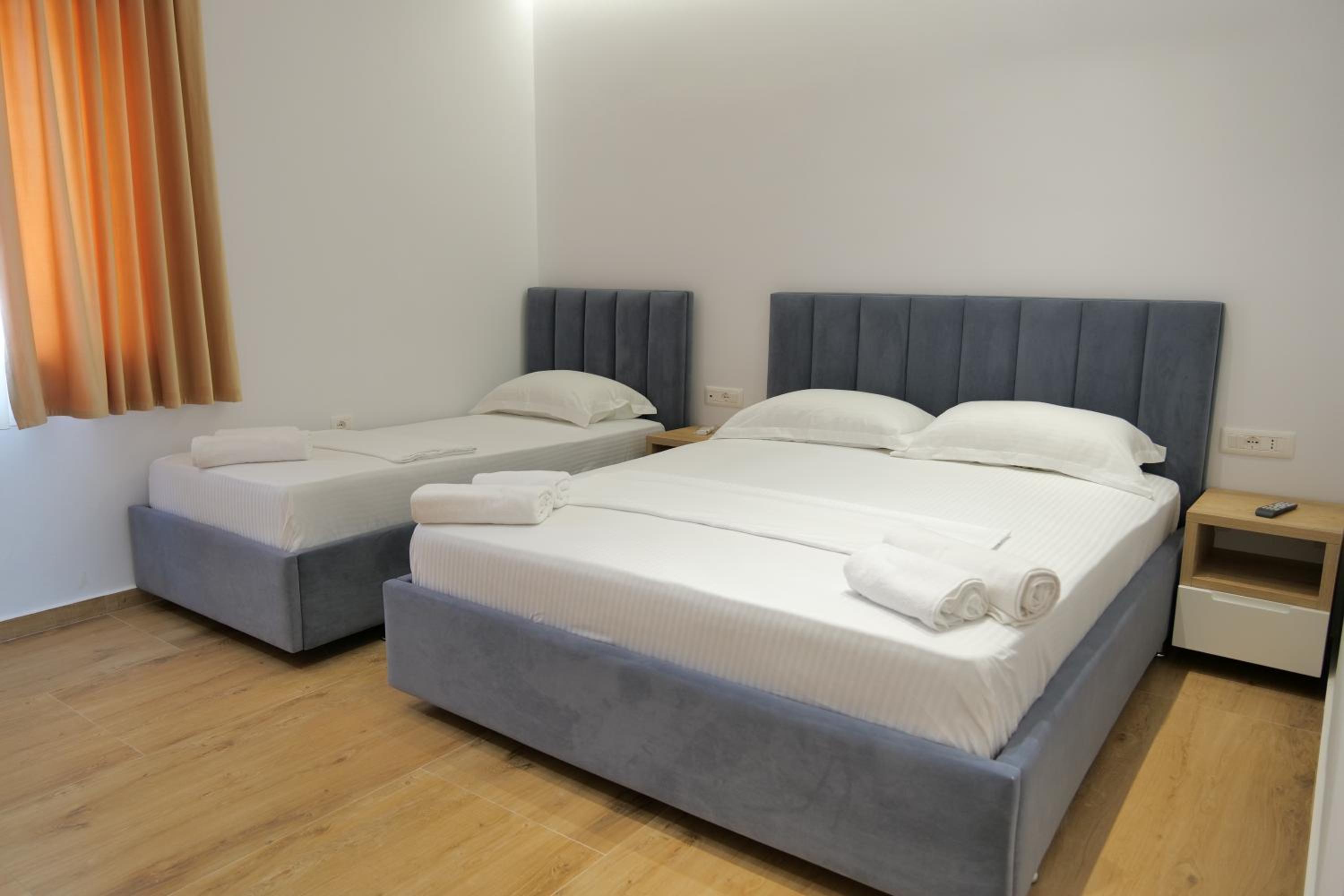 Triple Room with Balcony photo 3