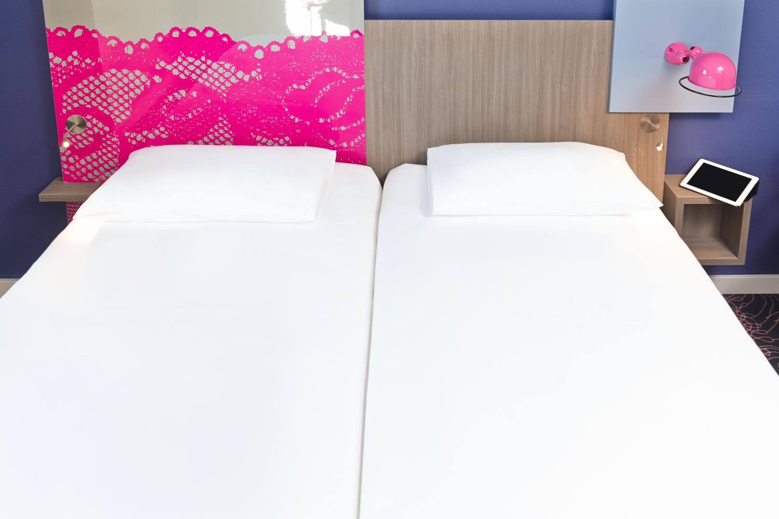 Standard Family Suite with Two Connecting Rooms photo 2
