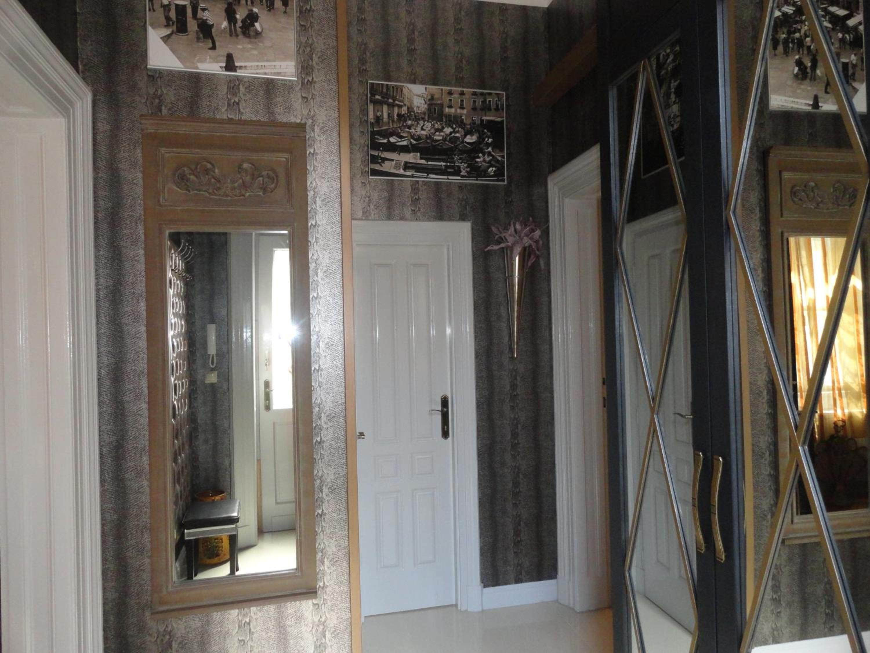 Two-Bedroom Apartment - Photo 68