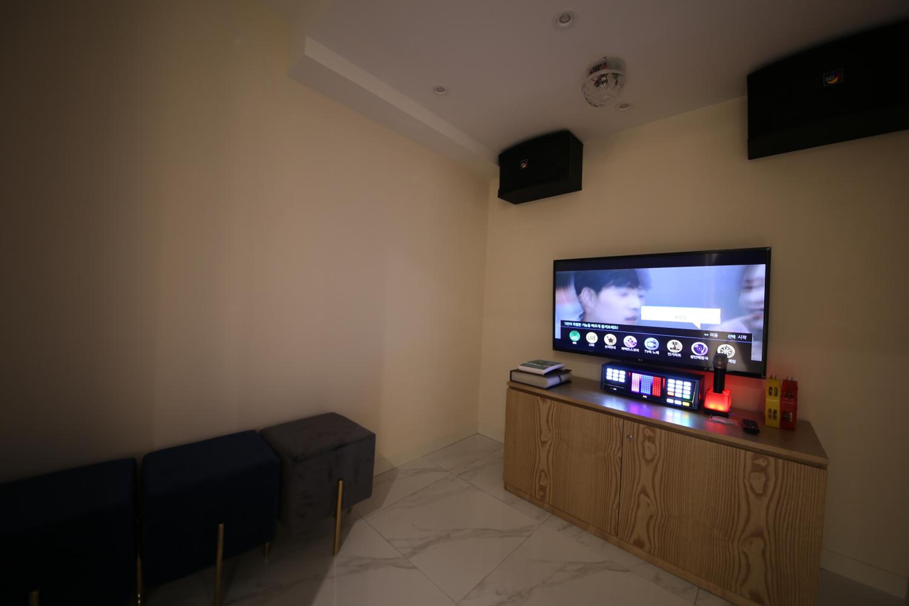 Family Suite - Photo 1