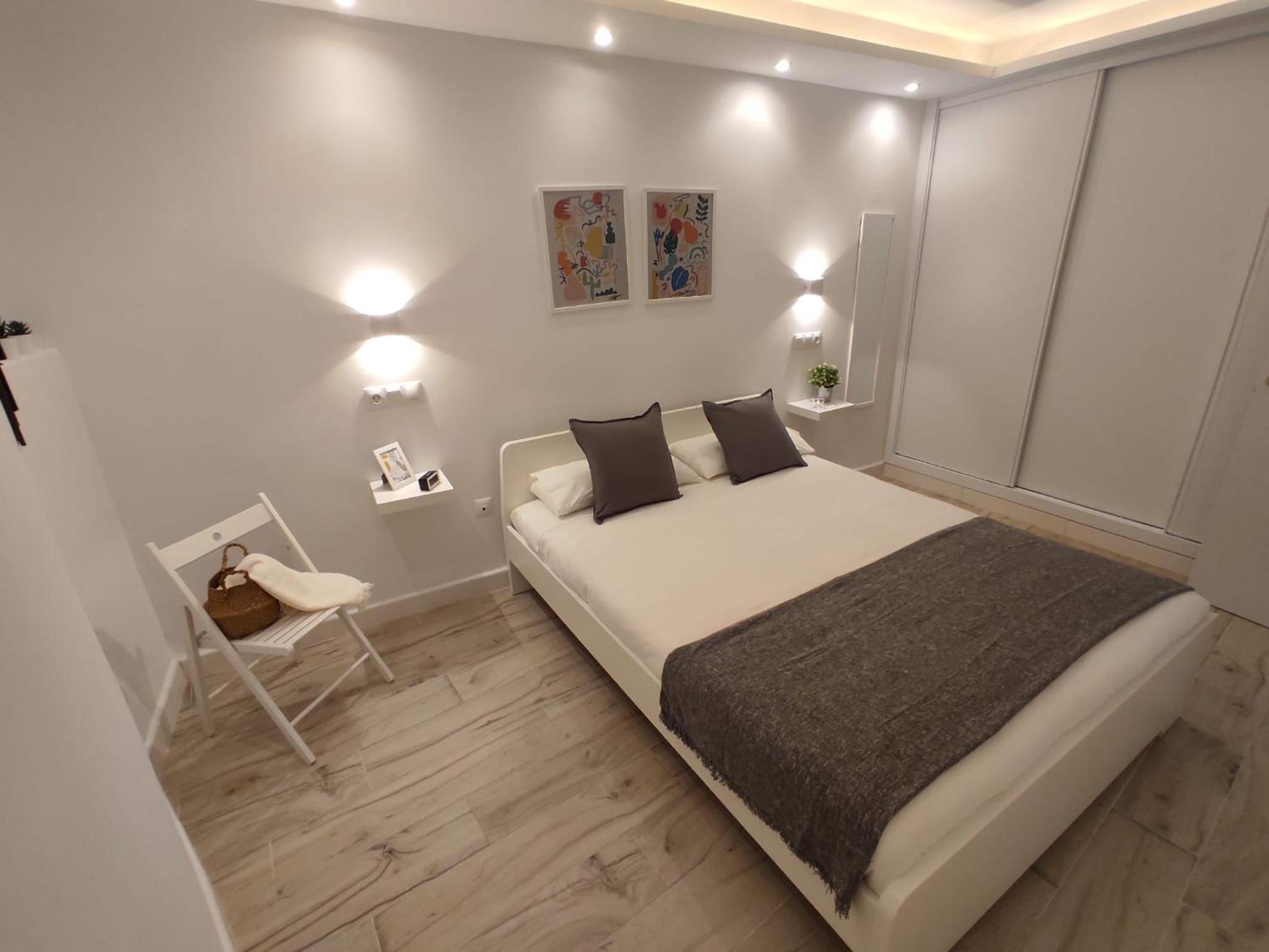 One-Bedroom Apartment - Photo 13