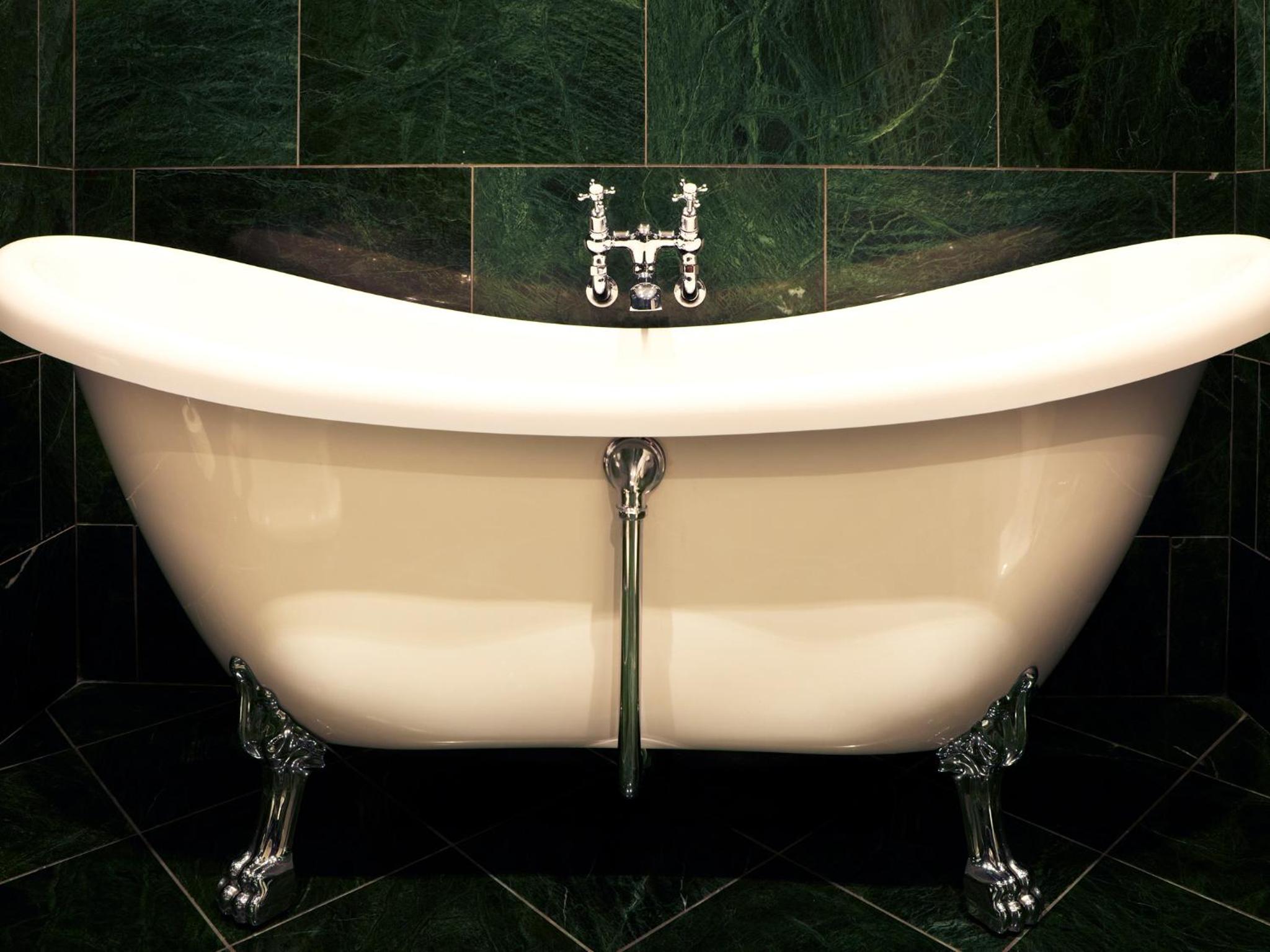 Luxury King Room photo 3