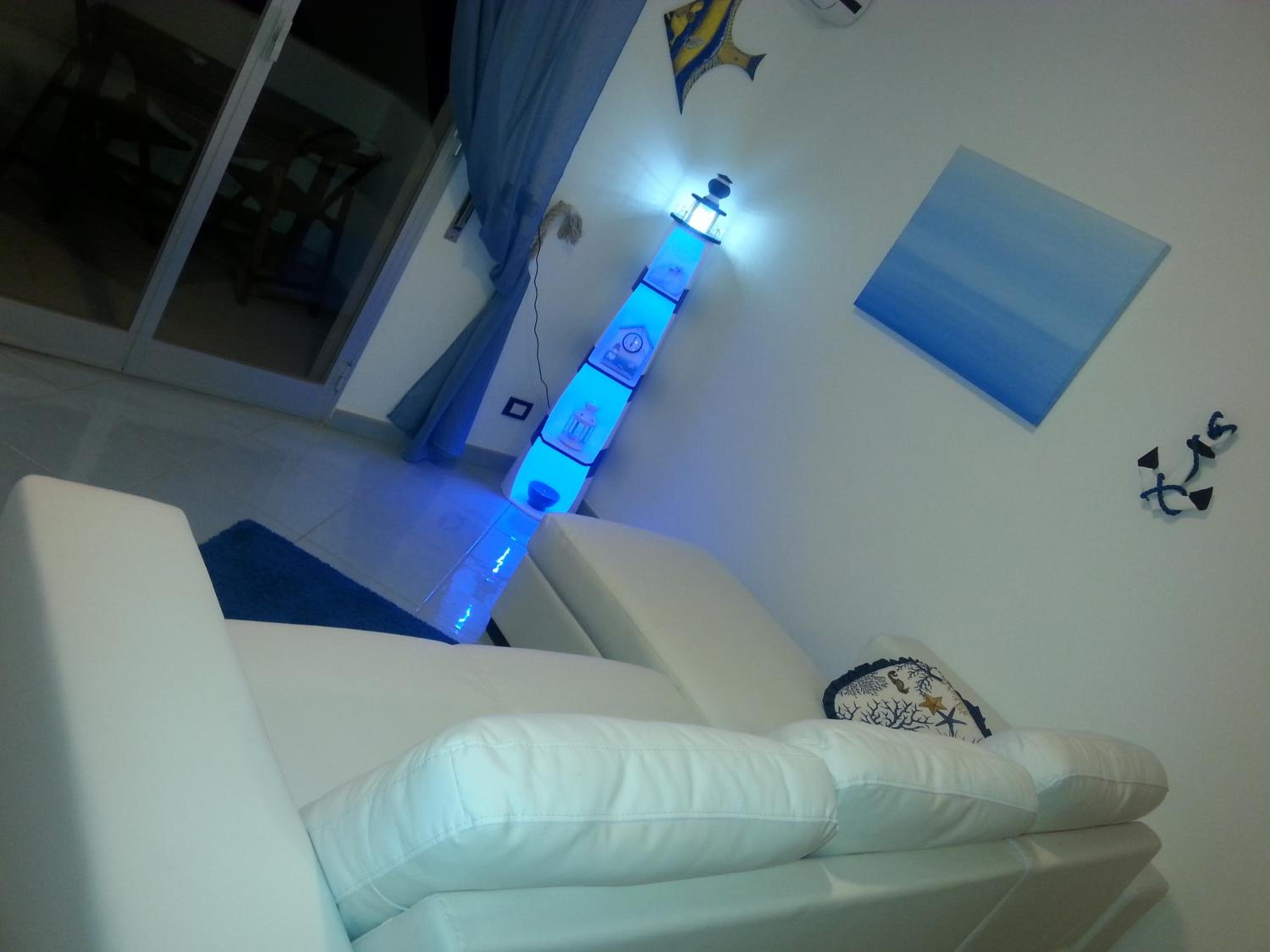 Triple Room with Balcony and Sea View photo 2