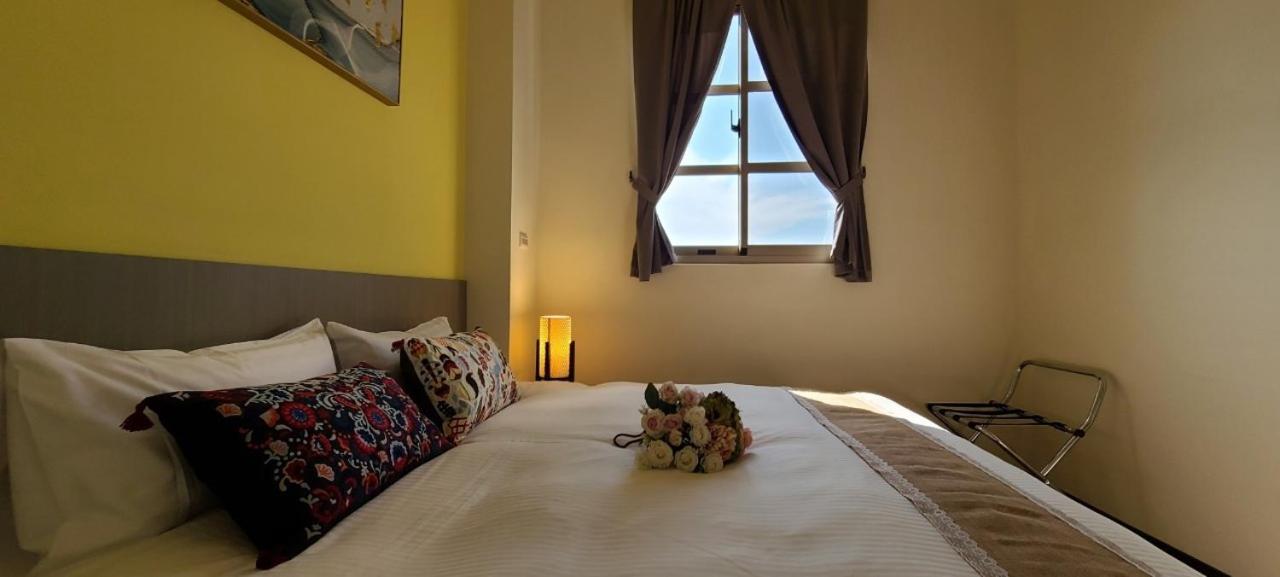 Two-Bedroom Suite - Photo 16