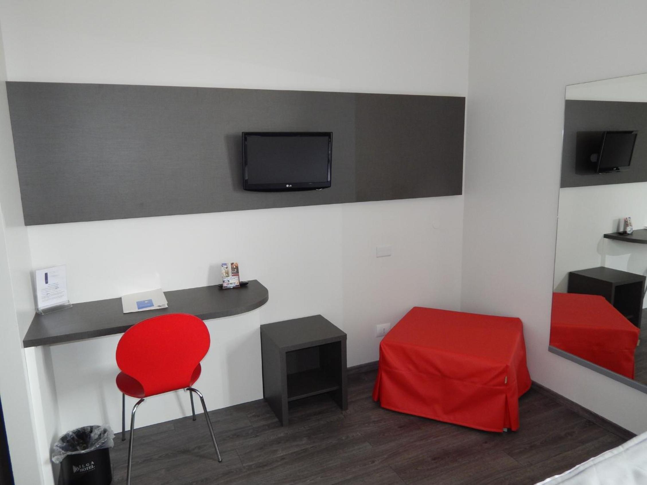 Superior Double Room (1 Adult) - Photo 7