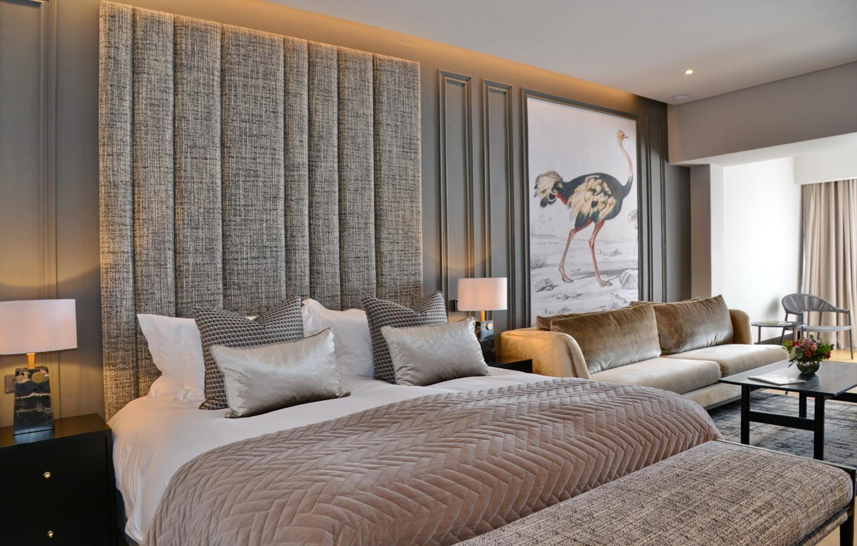 Suite with City View photo 3