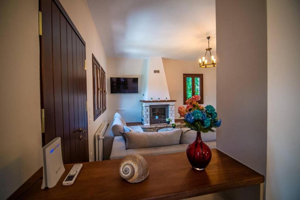 Three-Bedroom Villa photo 1