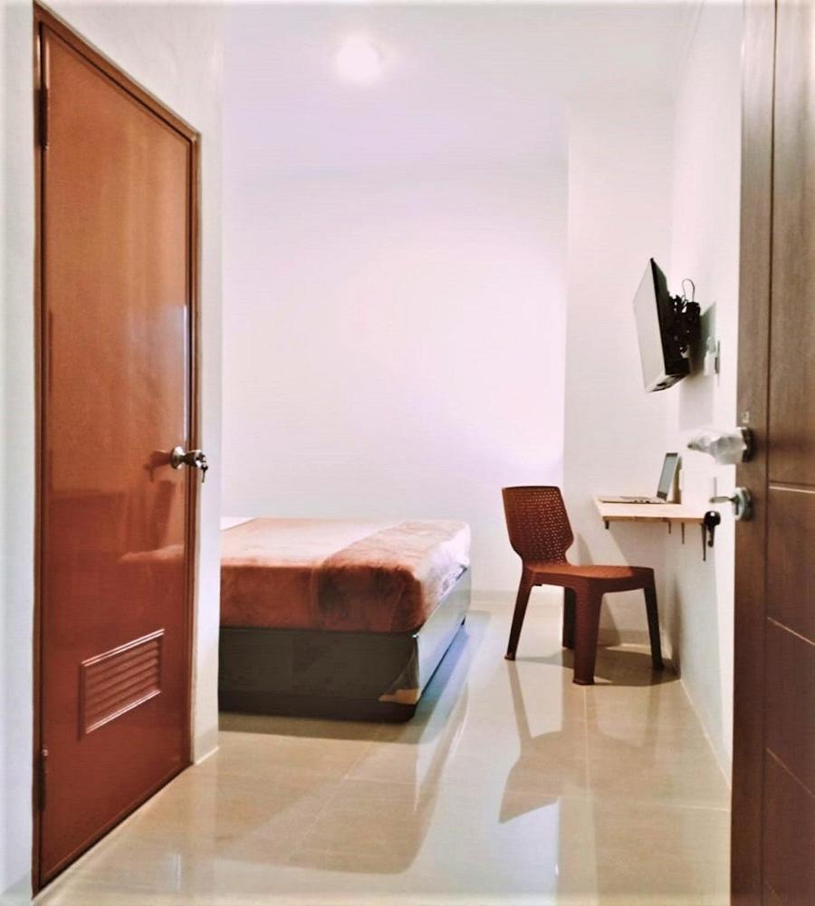 Standard Double Room - Photo 2