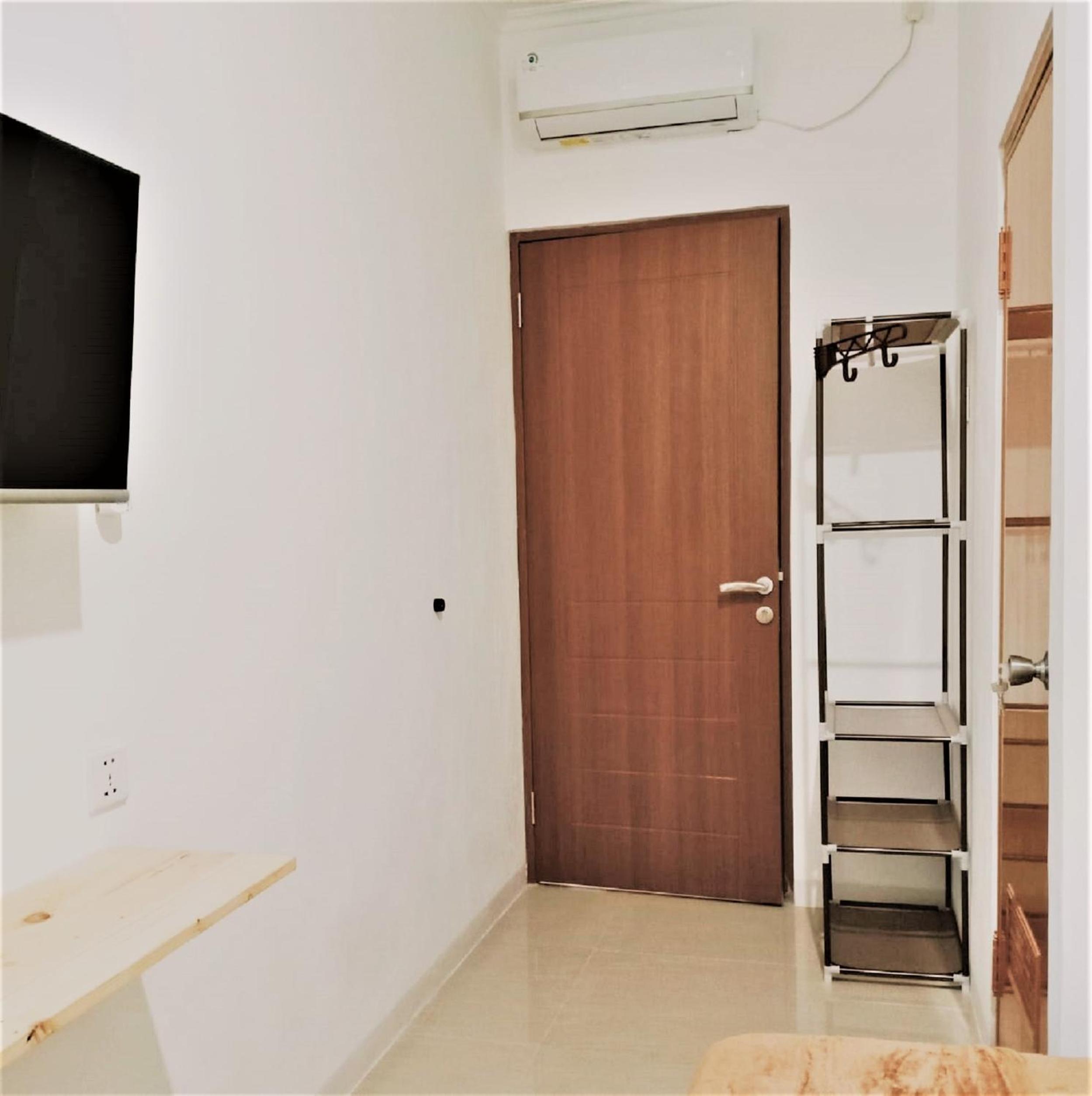 Standard Double Room - Photo 9