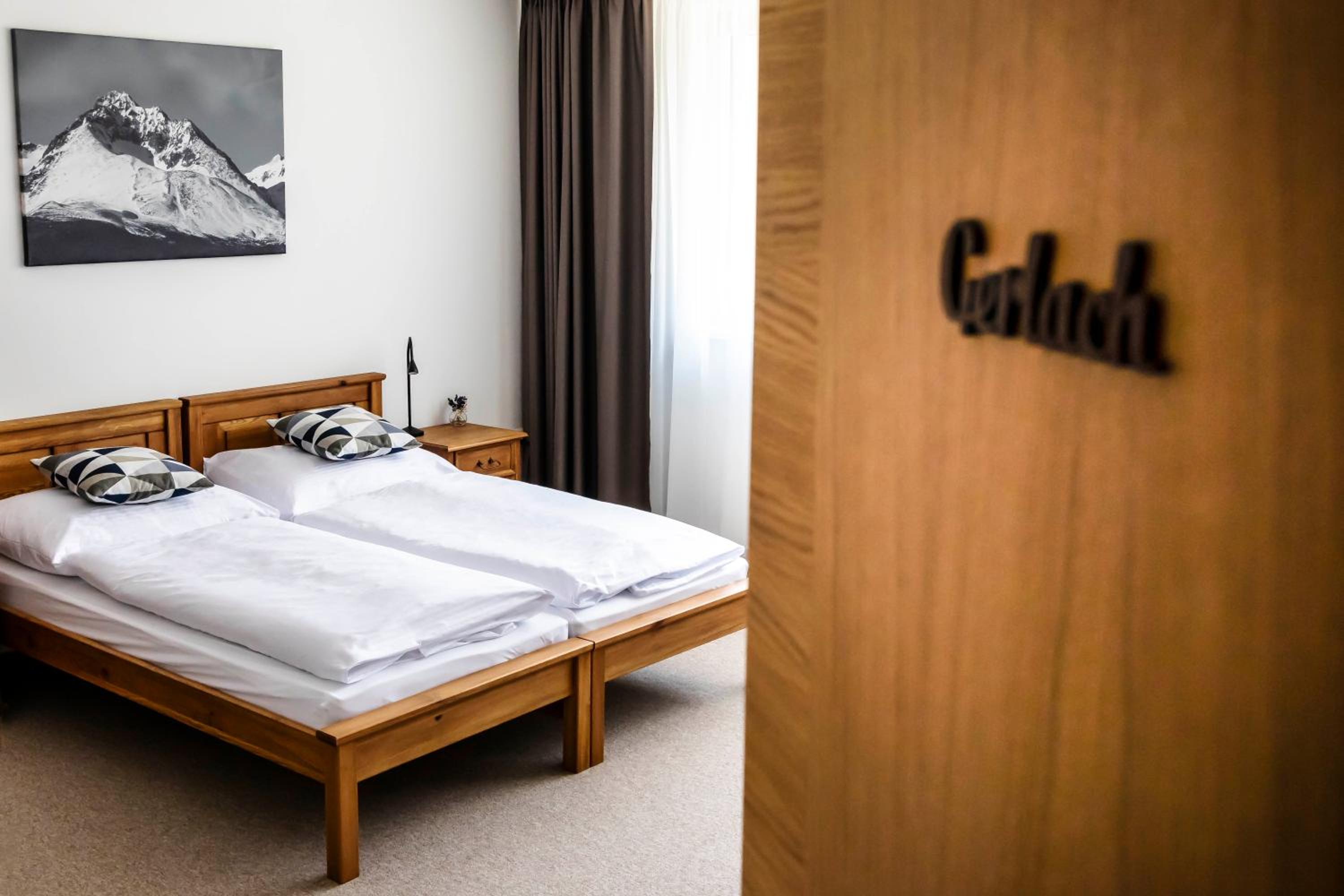 Large Double or Twin Room - Photo 4