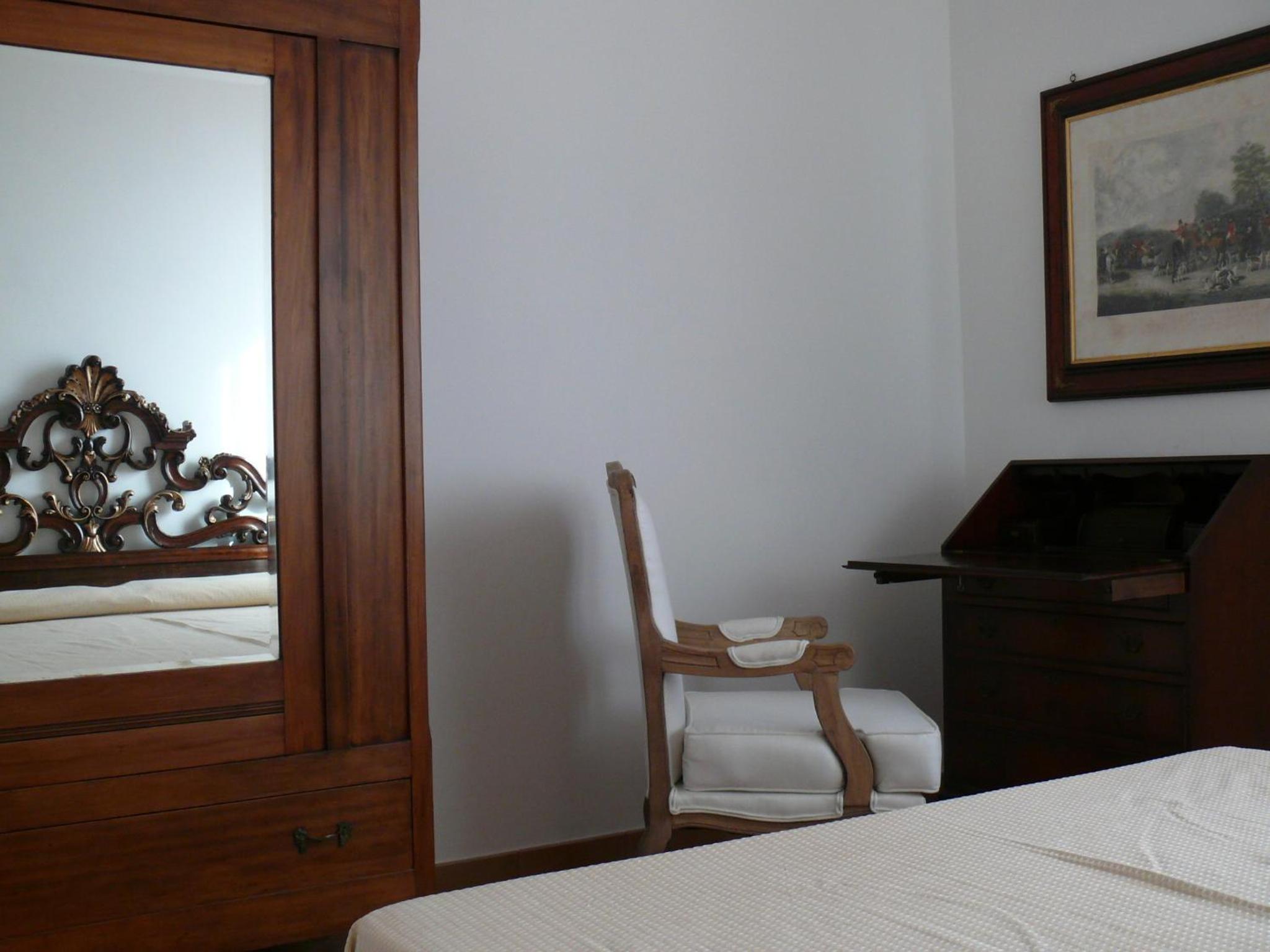 One-Bedroom Apartment with Panoramic View photo 1