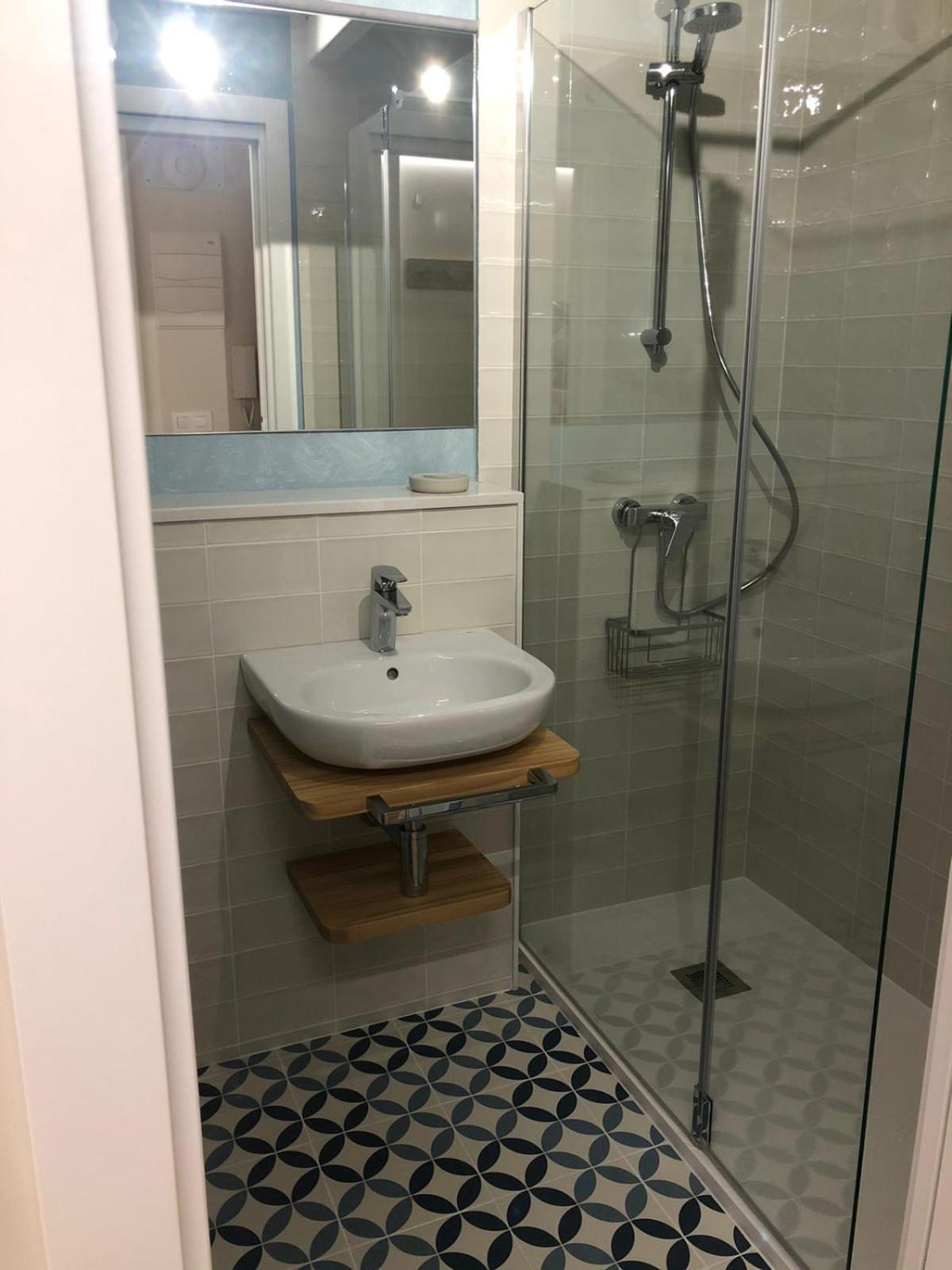 One-Bedroom Apartment - Photo 17