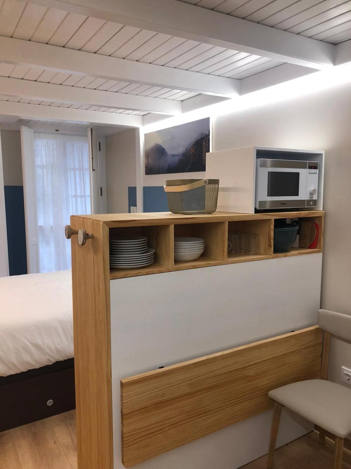 One-Bedroom Apartment - Photo 13