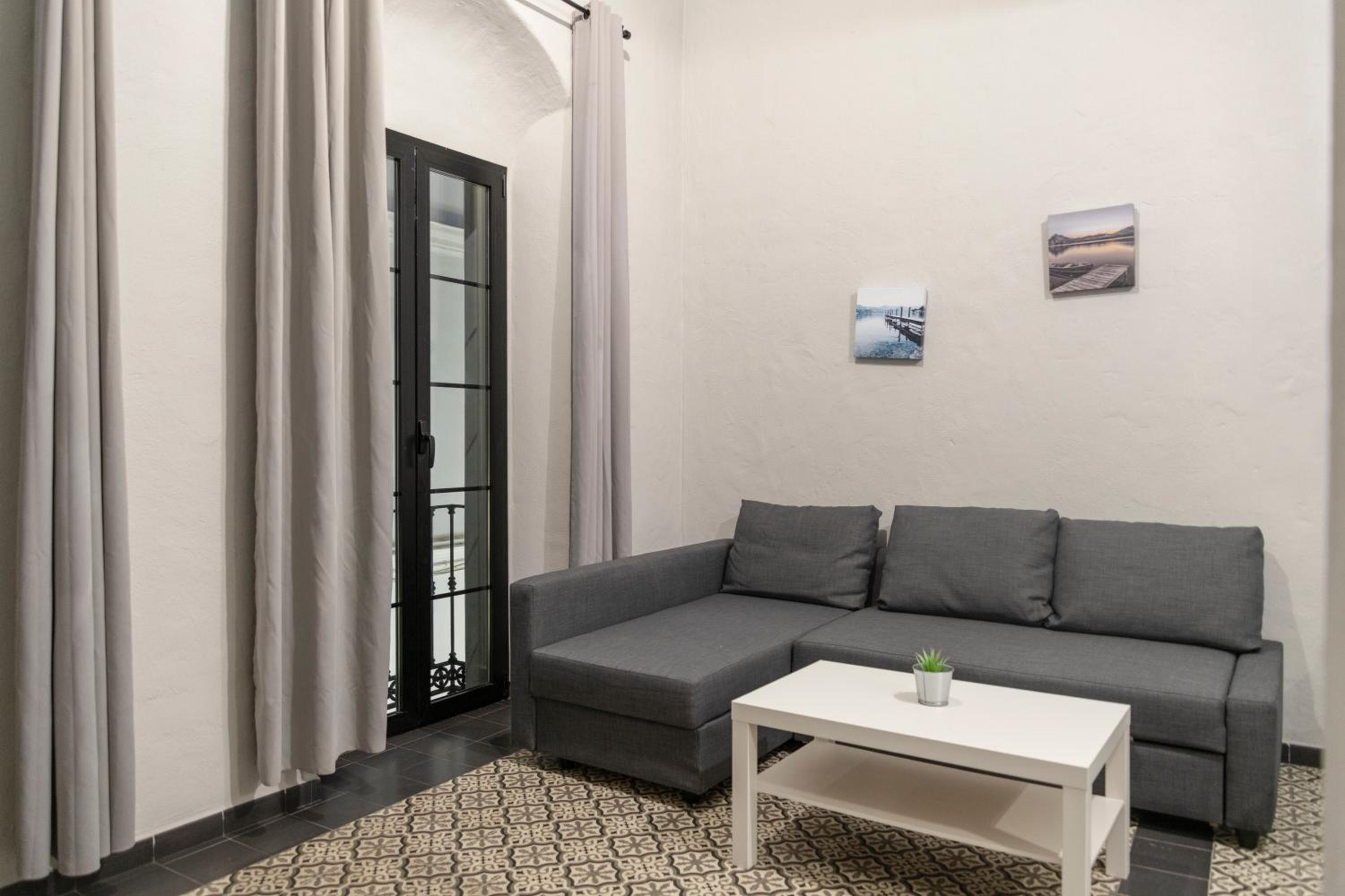 Family Apartment (2 Adults + 2 Children) photo 3