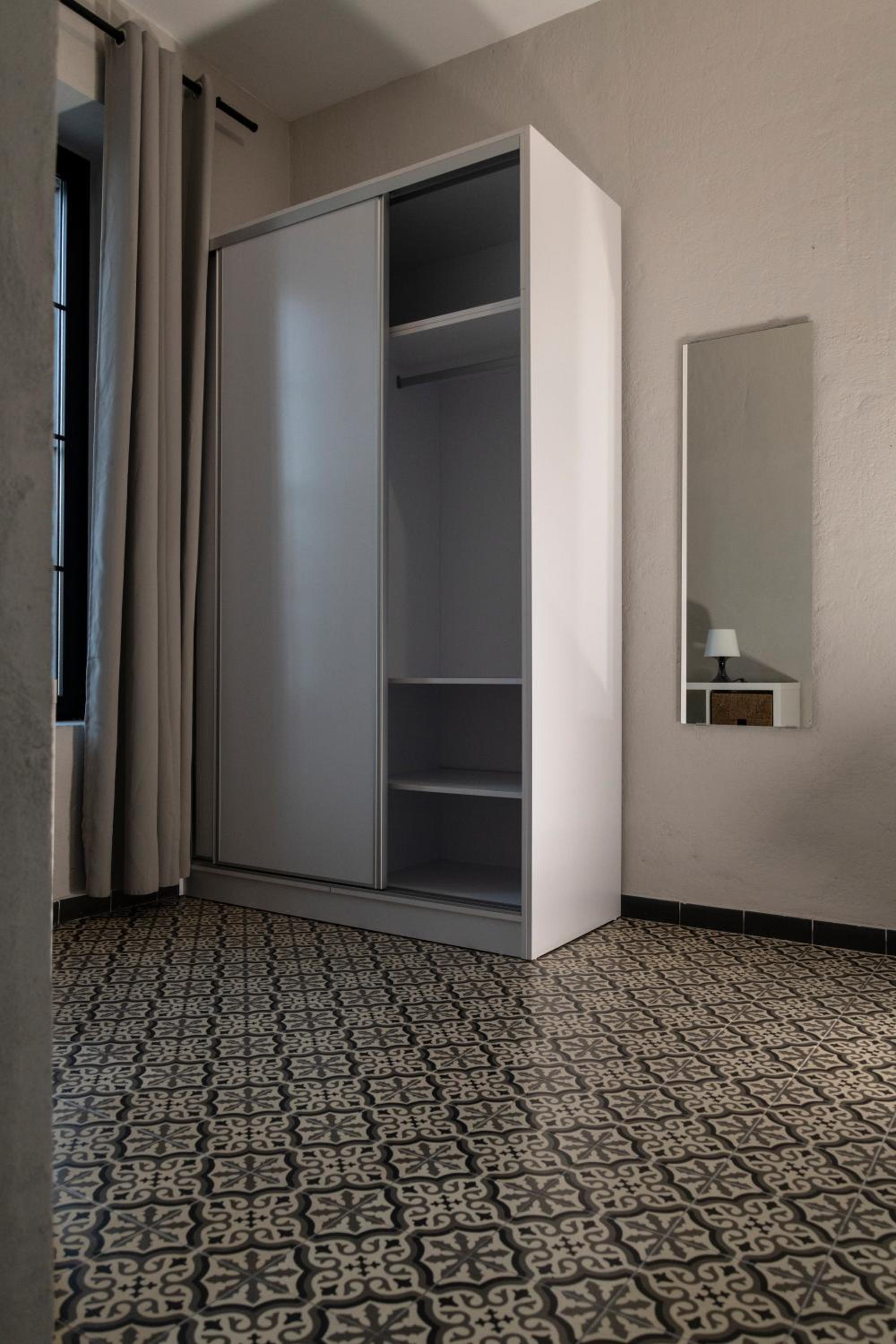 Standard Apartment - Photo 11
