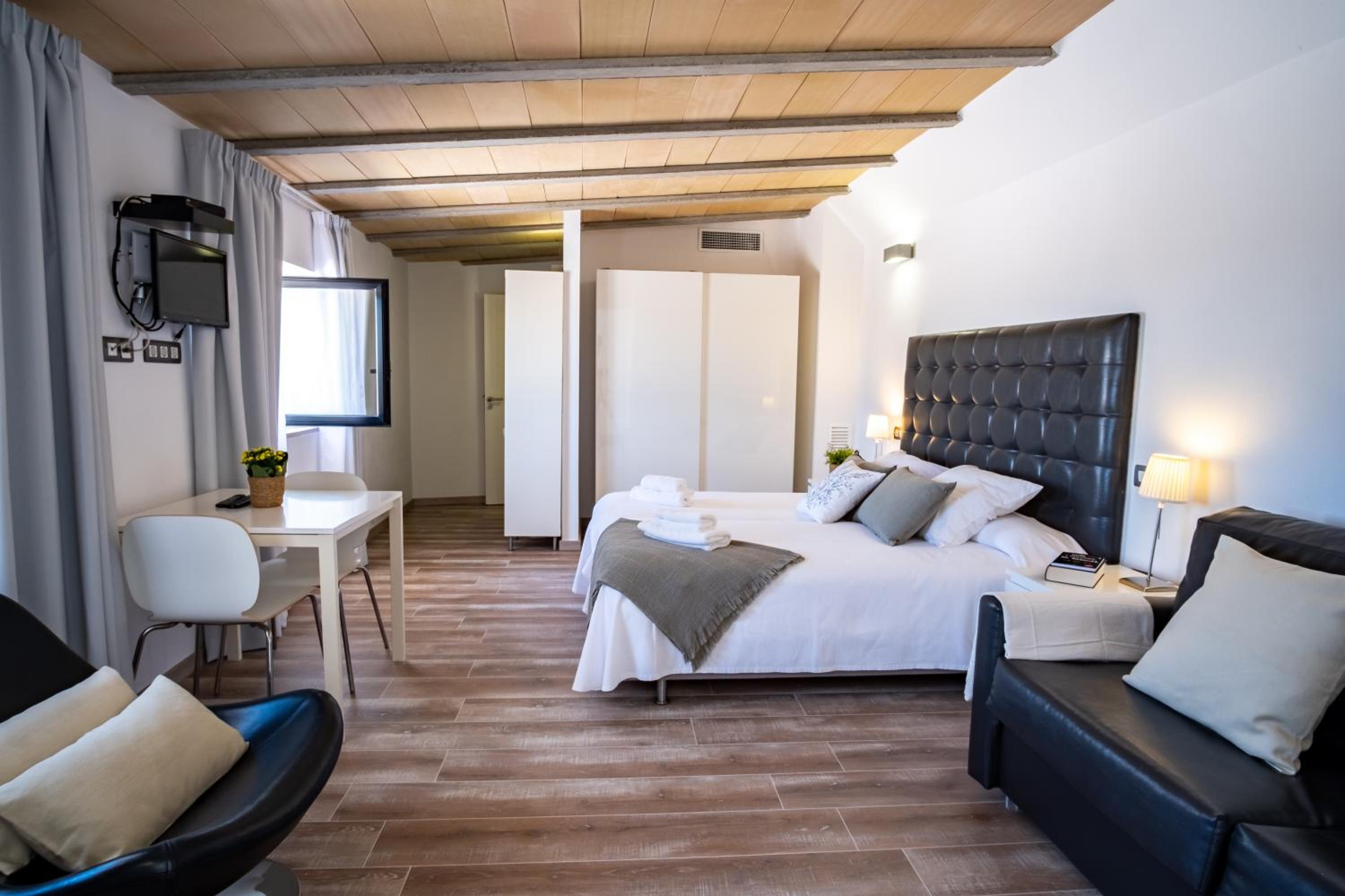 Junior Suite with Terrace