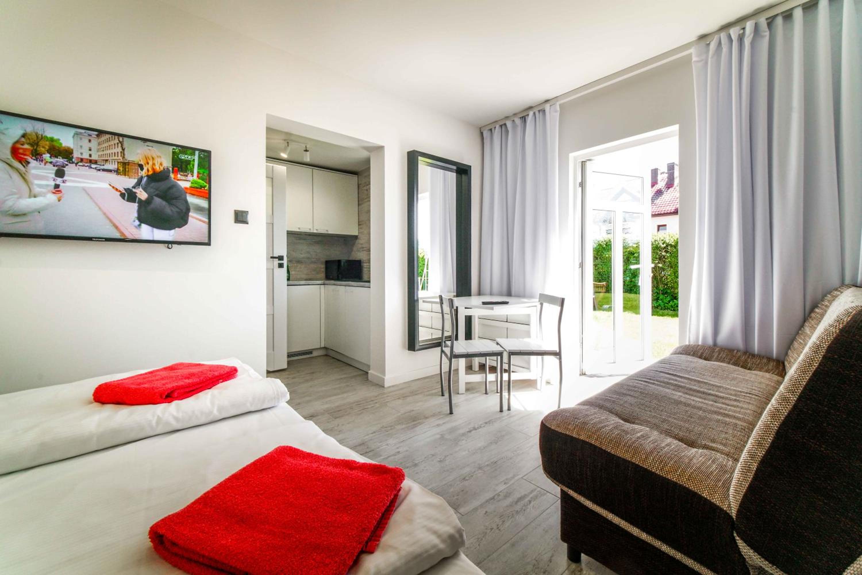 Quadruple Room with Garden View - Photo 1