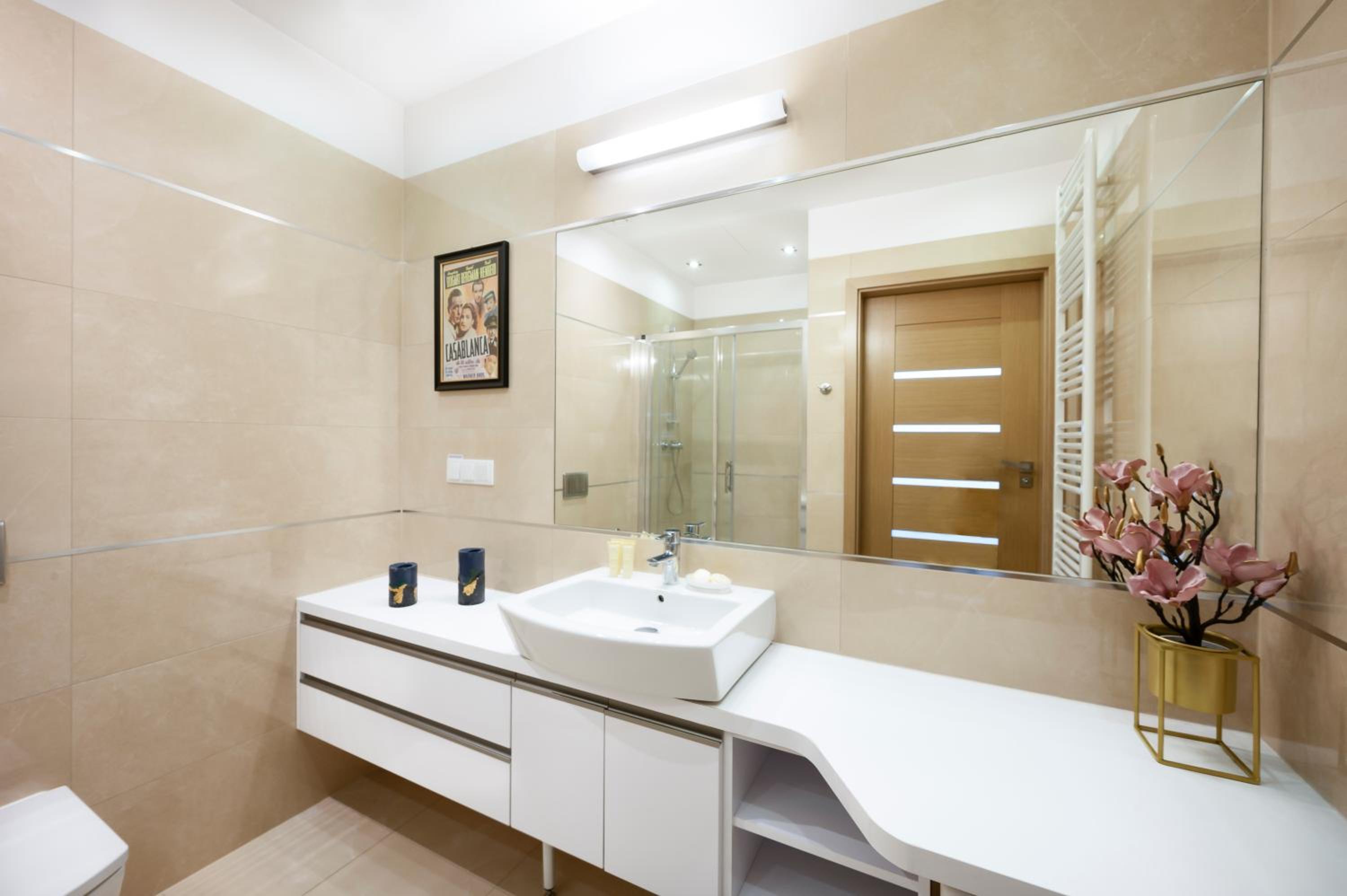 One-Bedroom Apartment Deluxe IV photo 2