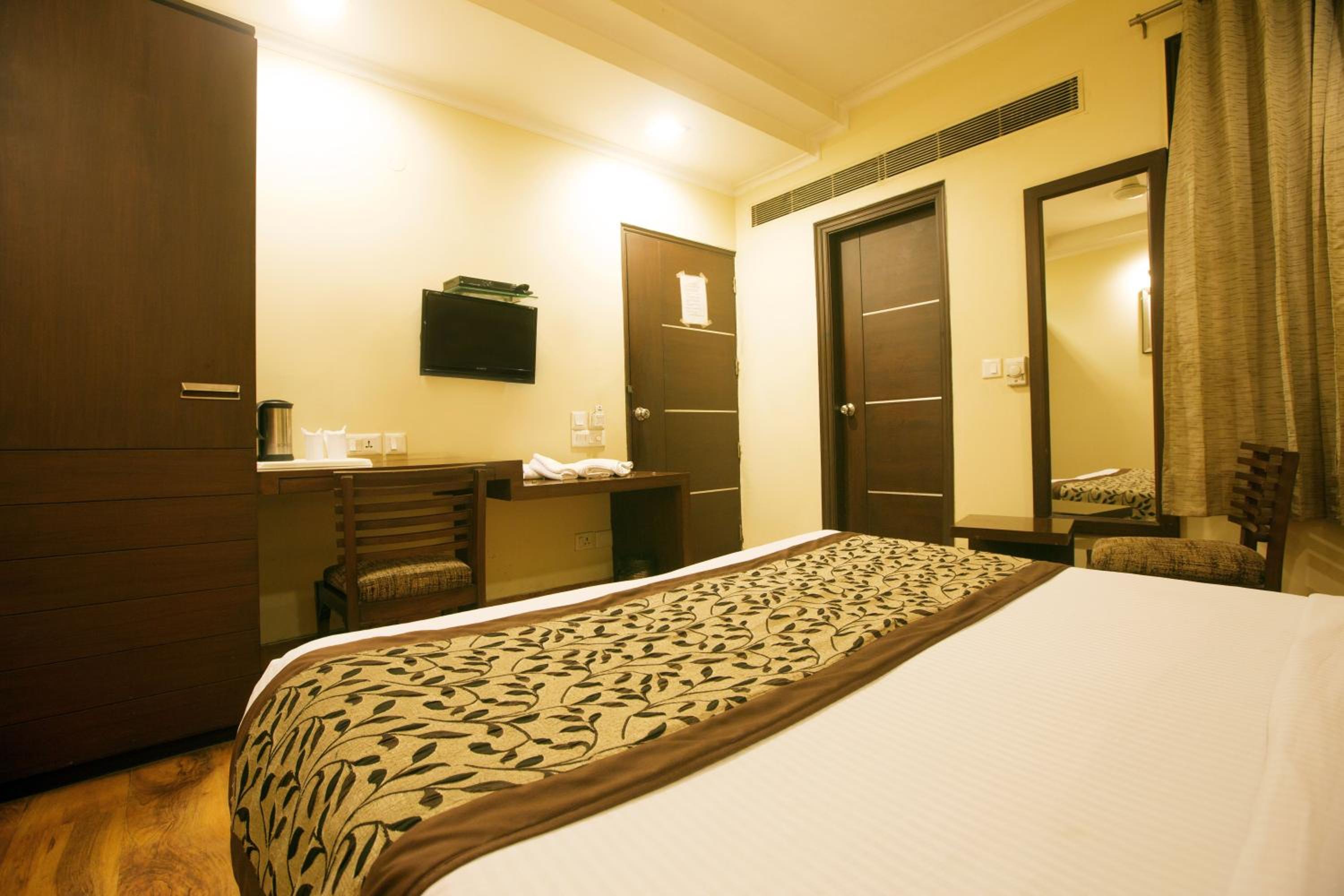 Superior Room - Photo 5