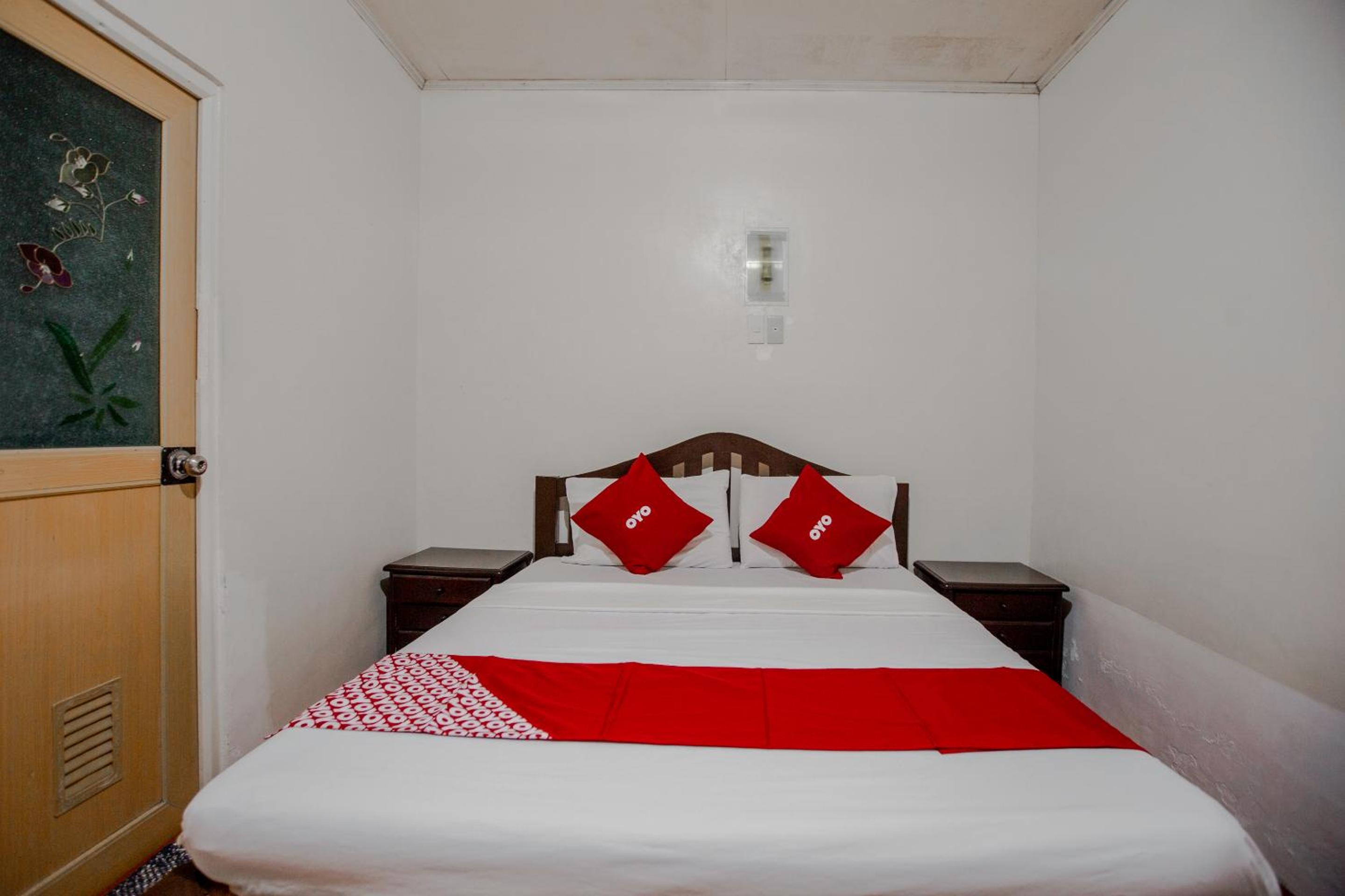 Standard Double Room - Photo 1