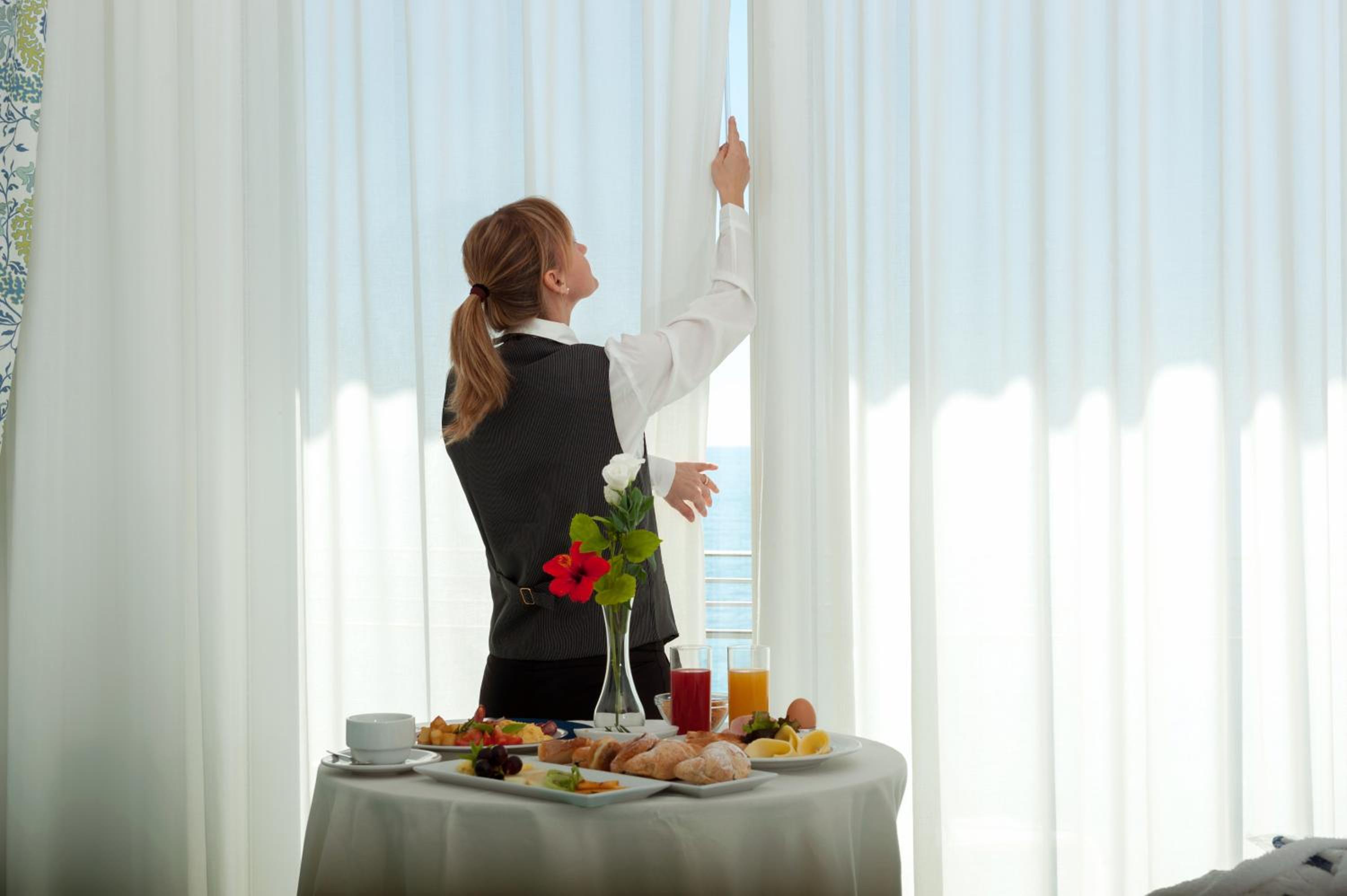 Suite - Photo 5
