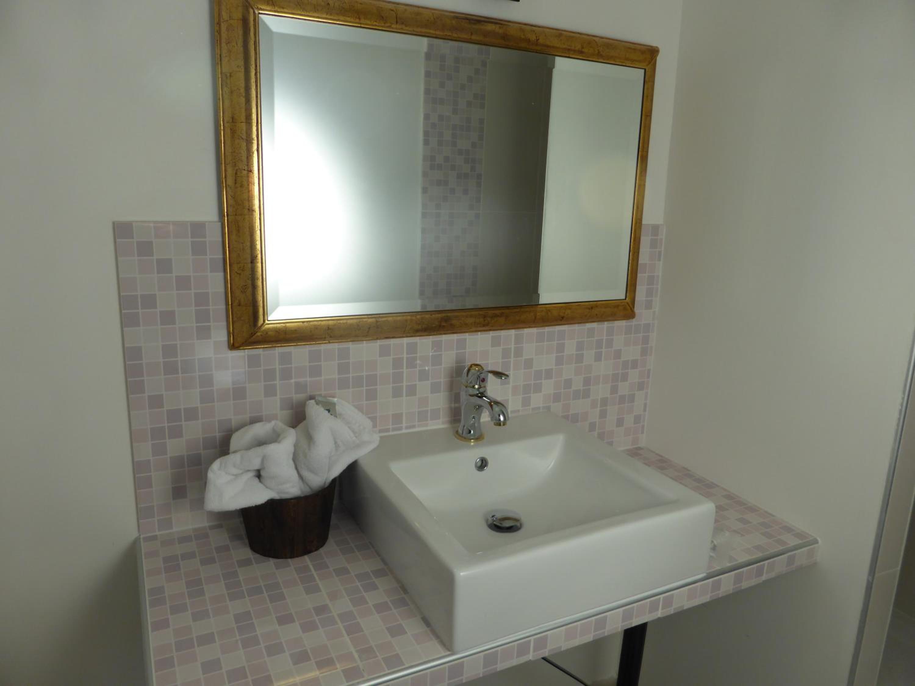 Comfort Double Room - Photo 9