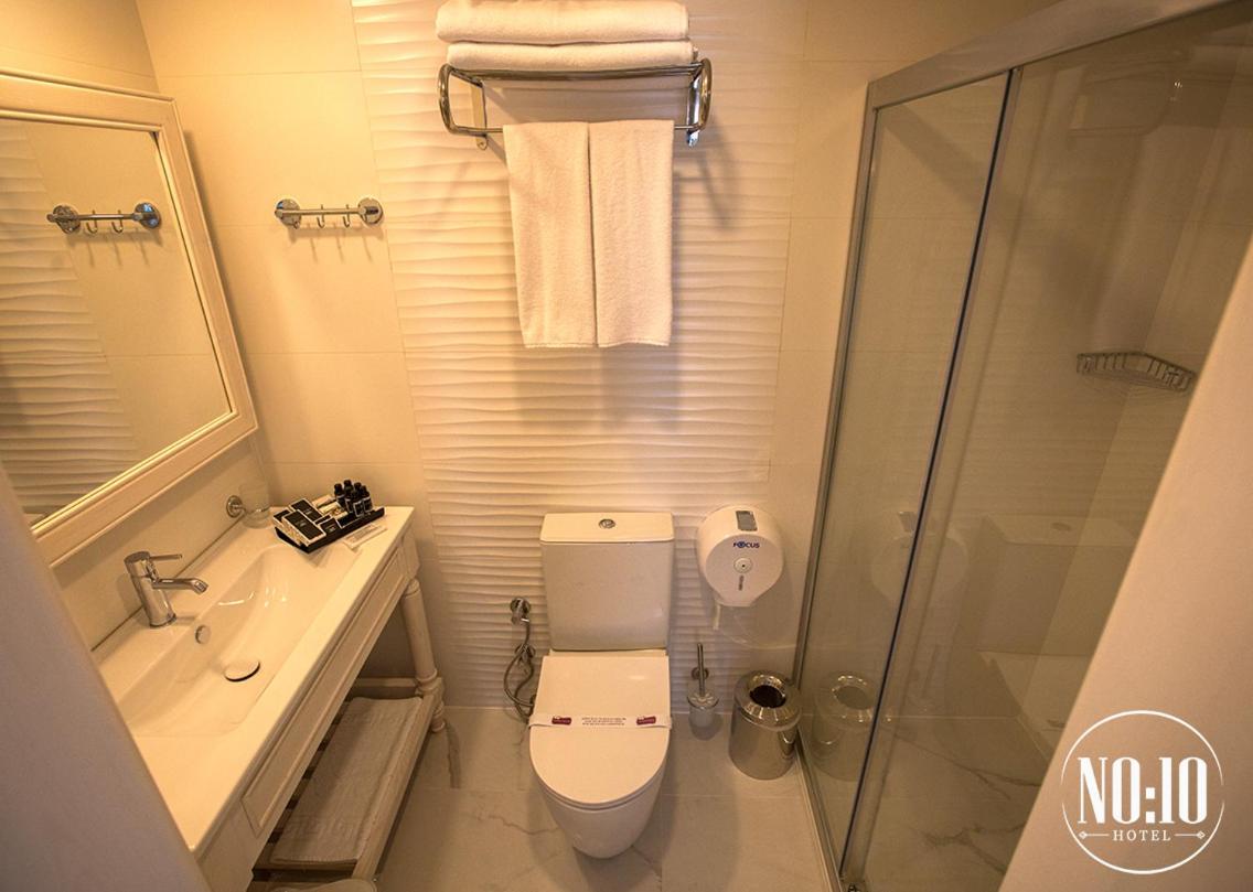 Double Room with Garden View - Photo 2