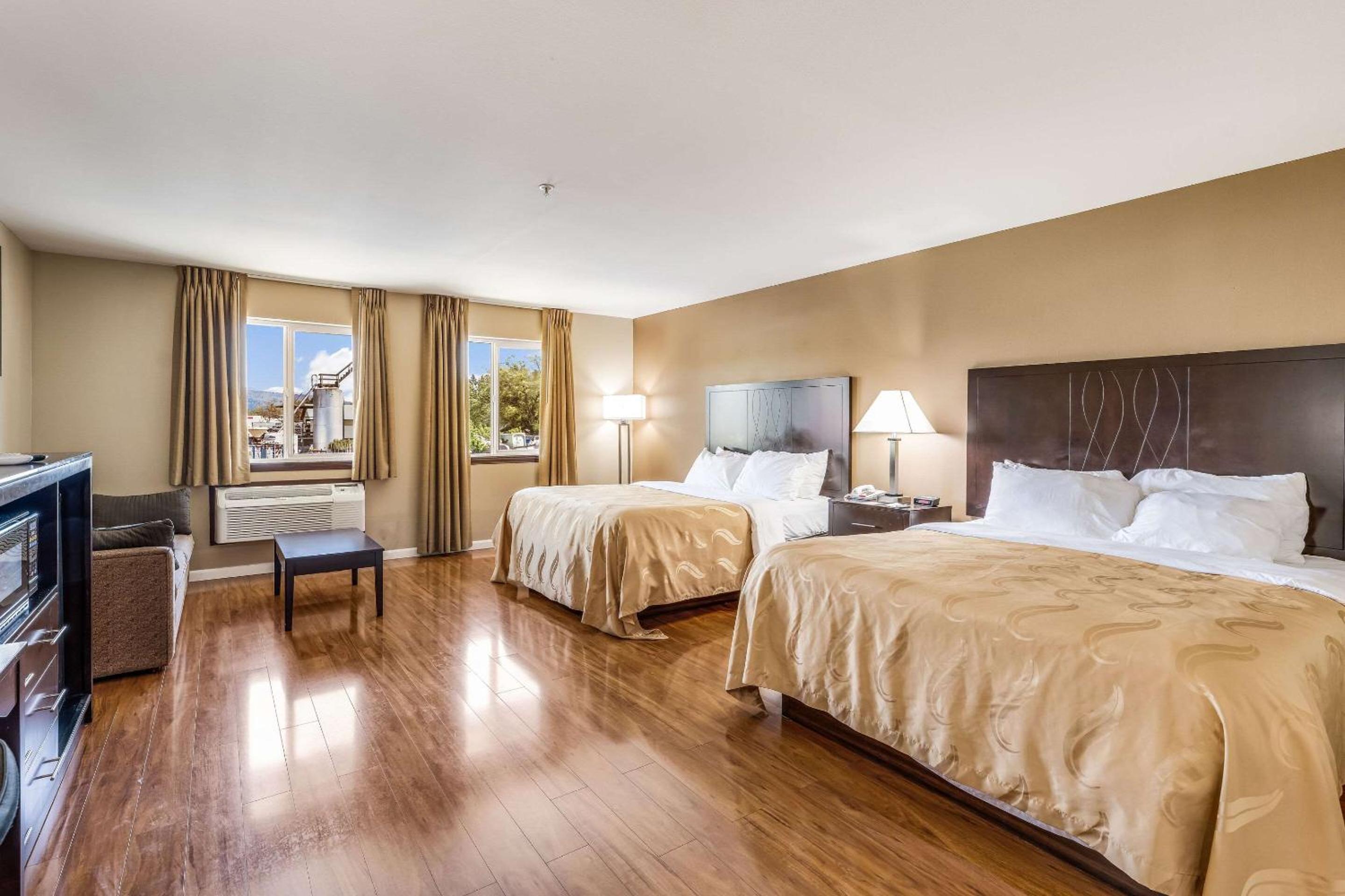 Queen Room with Two Queen Beds and Double Sofa Bed - Non-Smoking - Photo 1