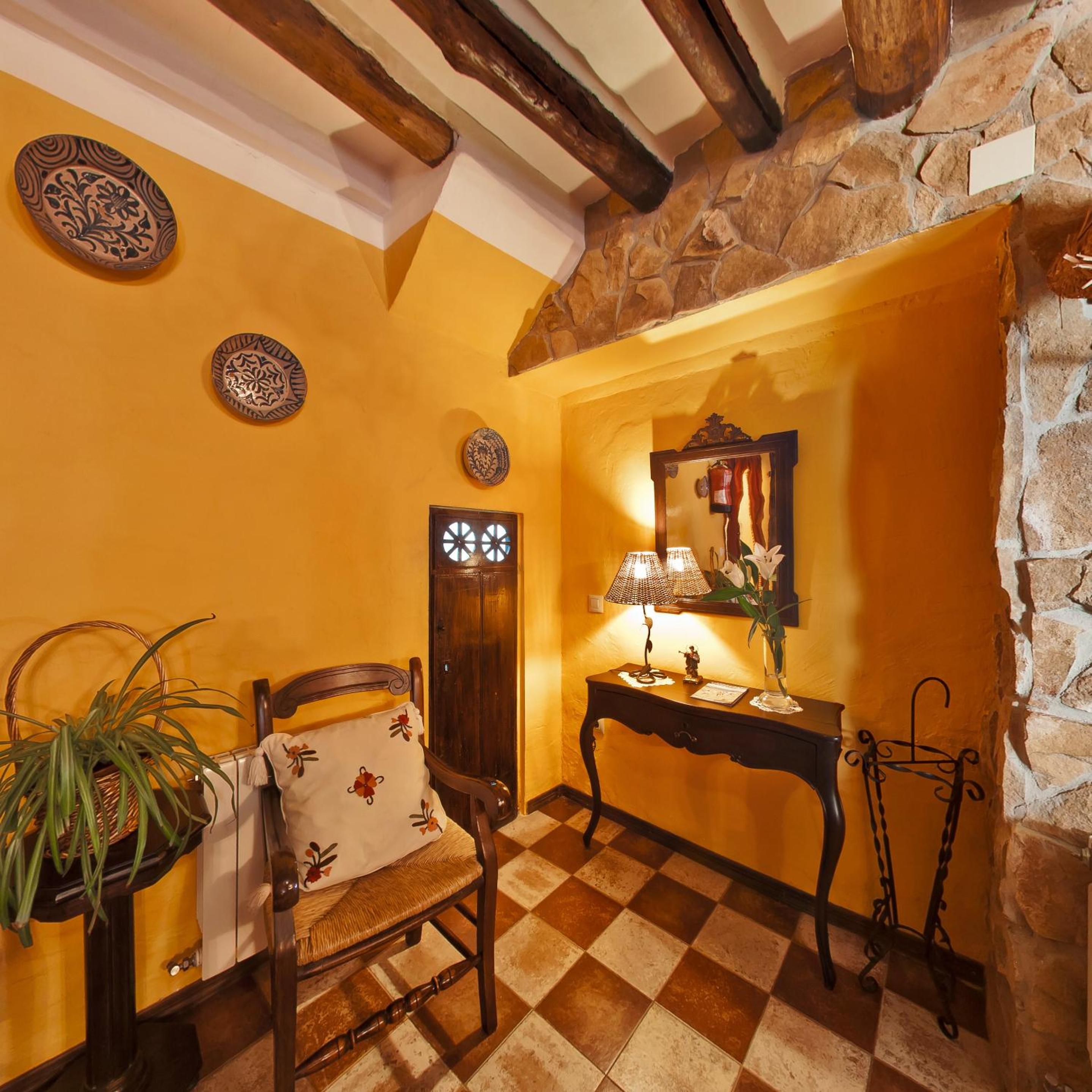 Five-Bedroom Villa photo 3