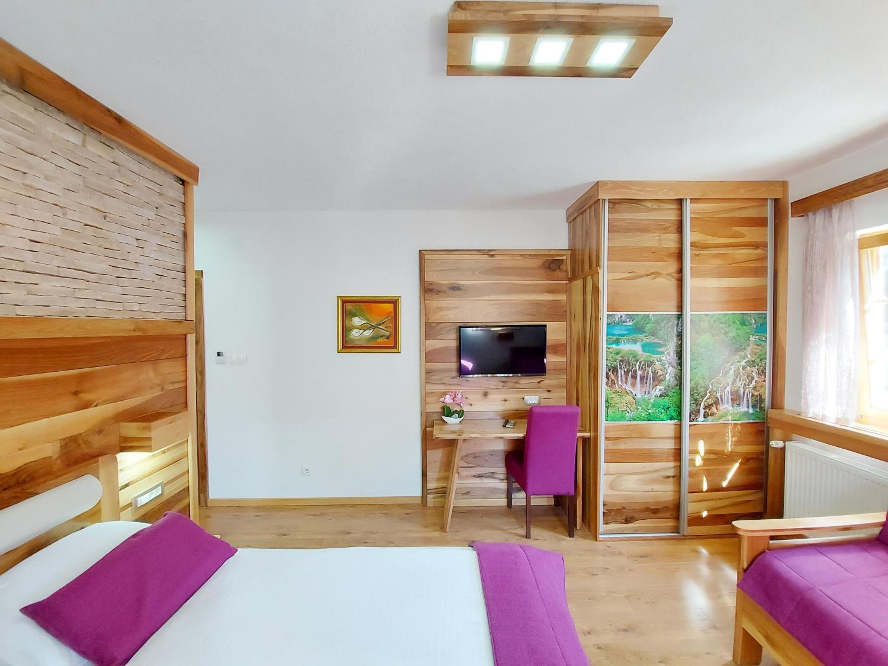 Superior Triple Room - Photo 10