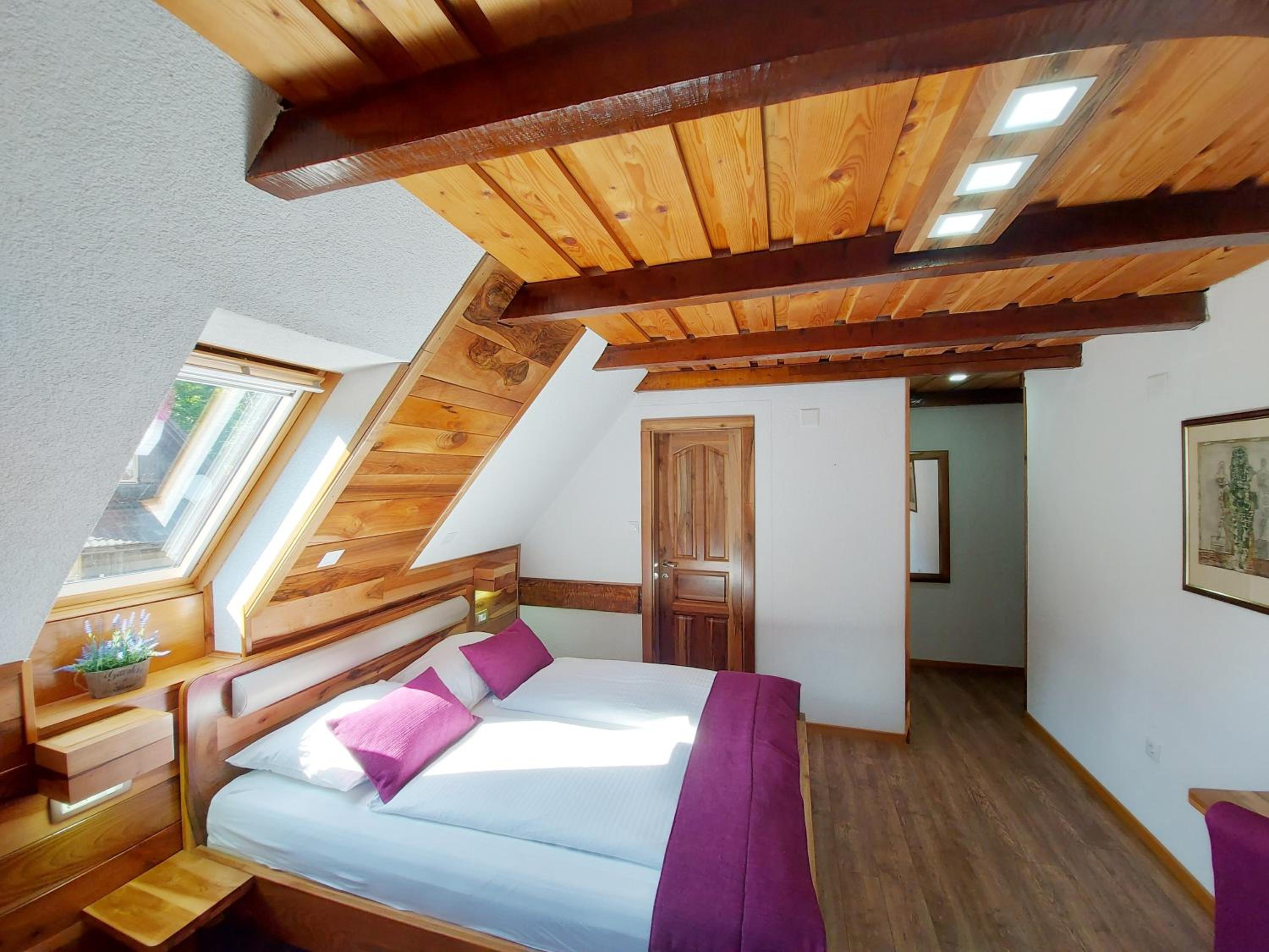 Superior Triple Room - Photo 3