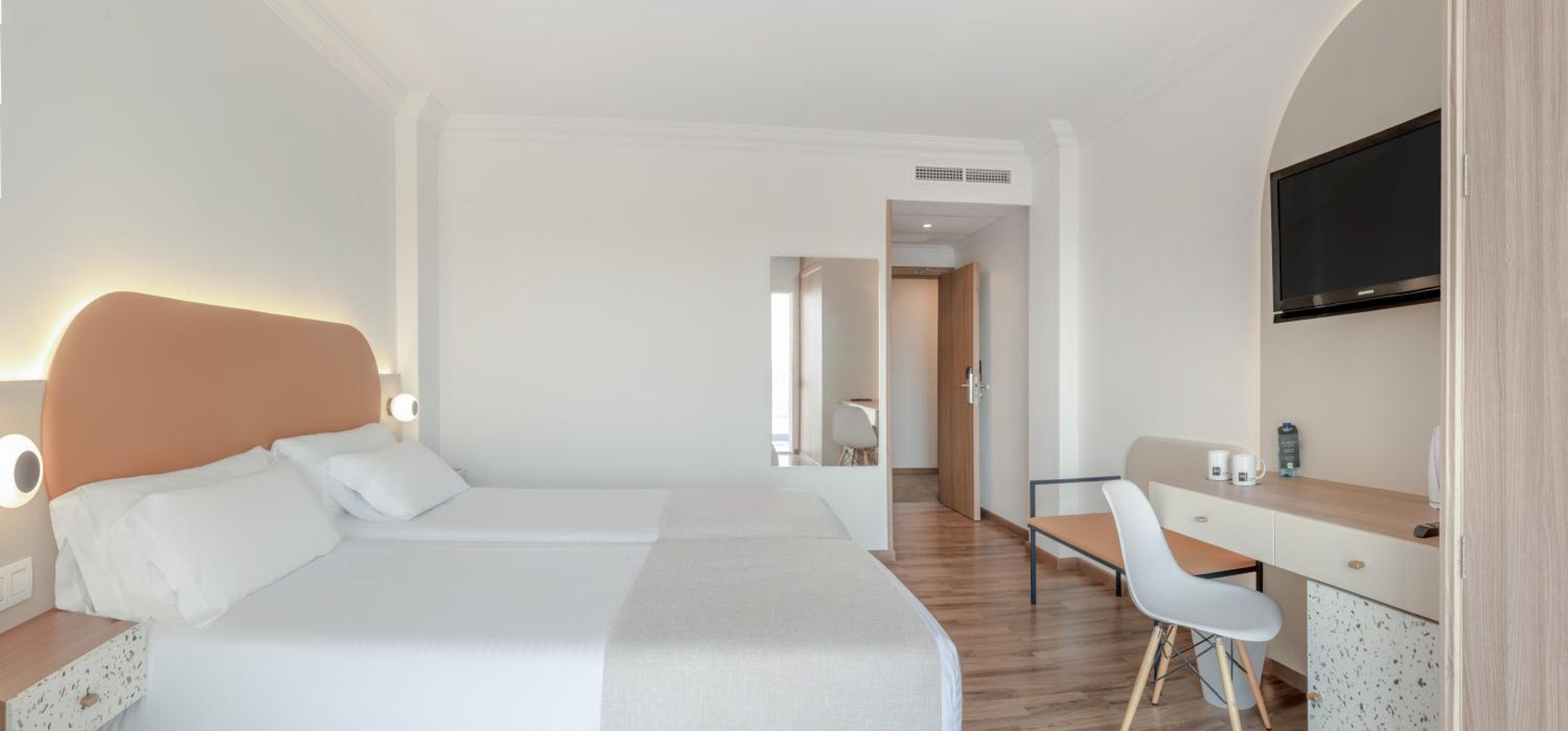 Twin Room with Terrace