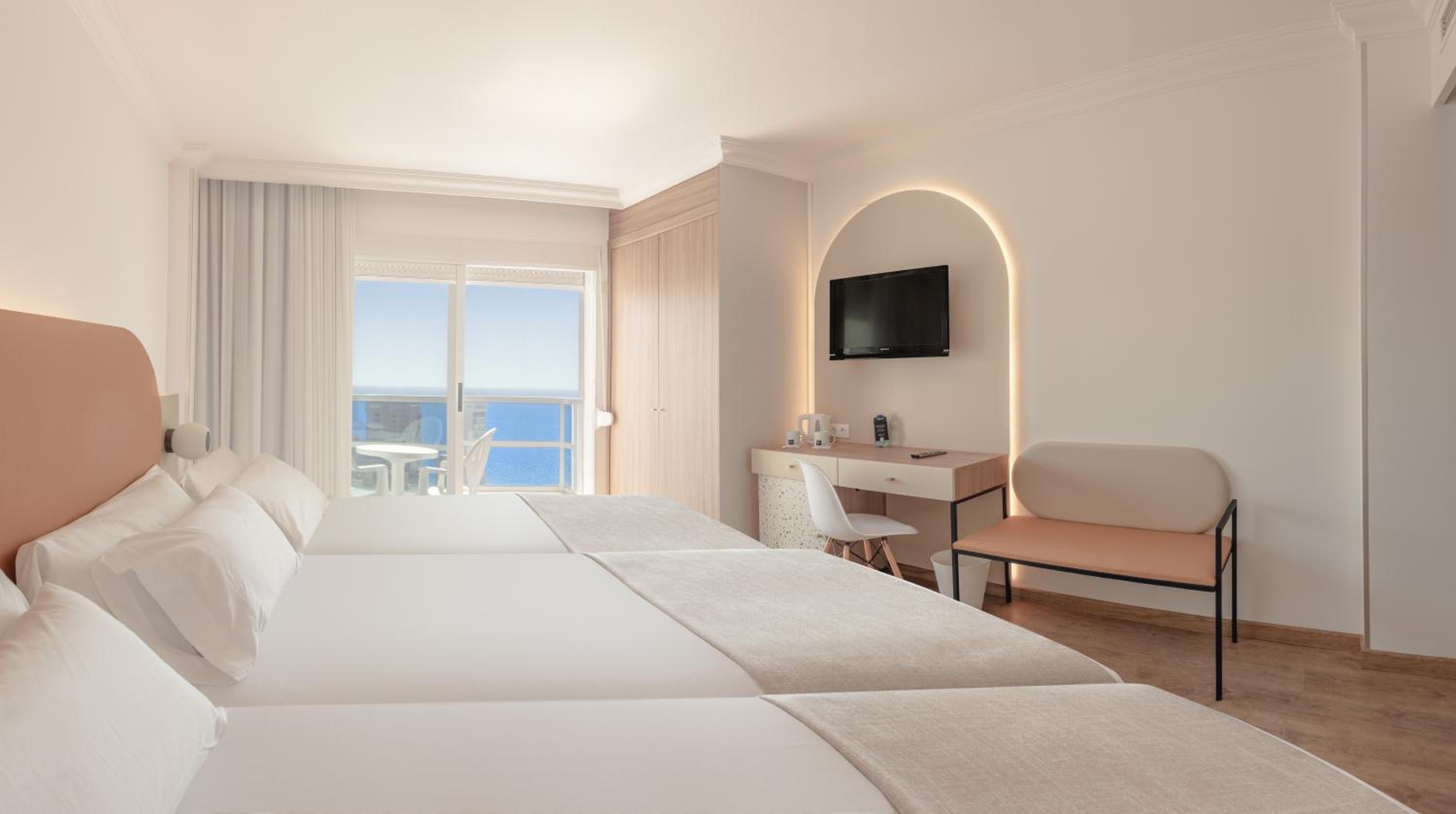 Double Room with Sea View and Terrace (2 Adults + 1 Child )