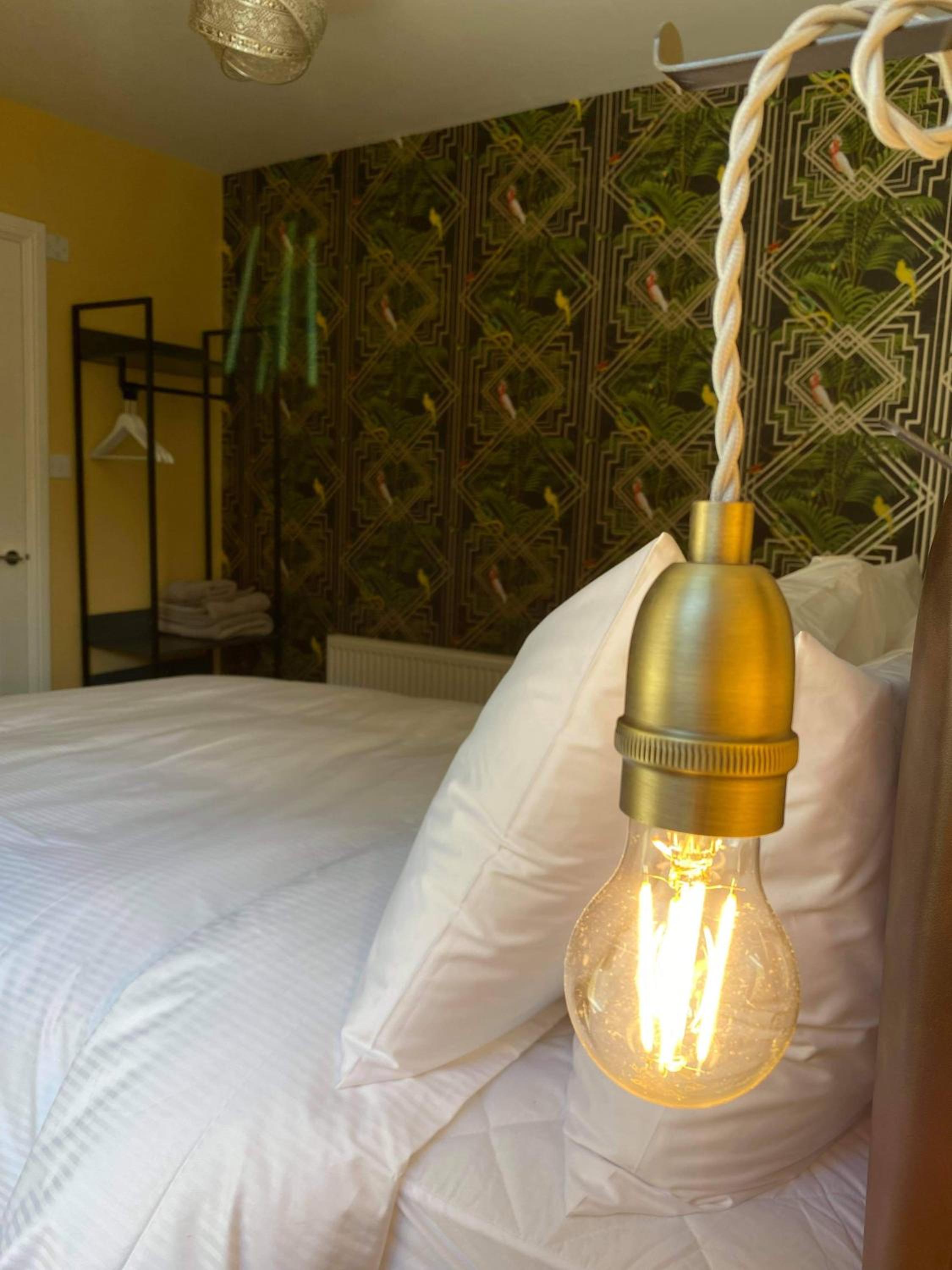 Double Room with Private Bathroom - Photo 1