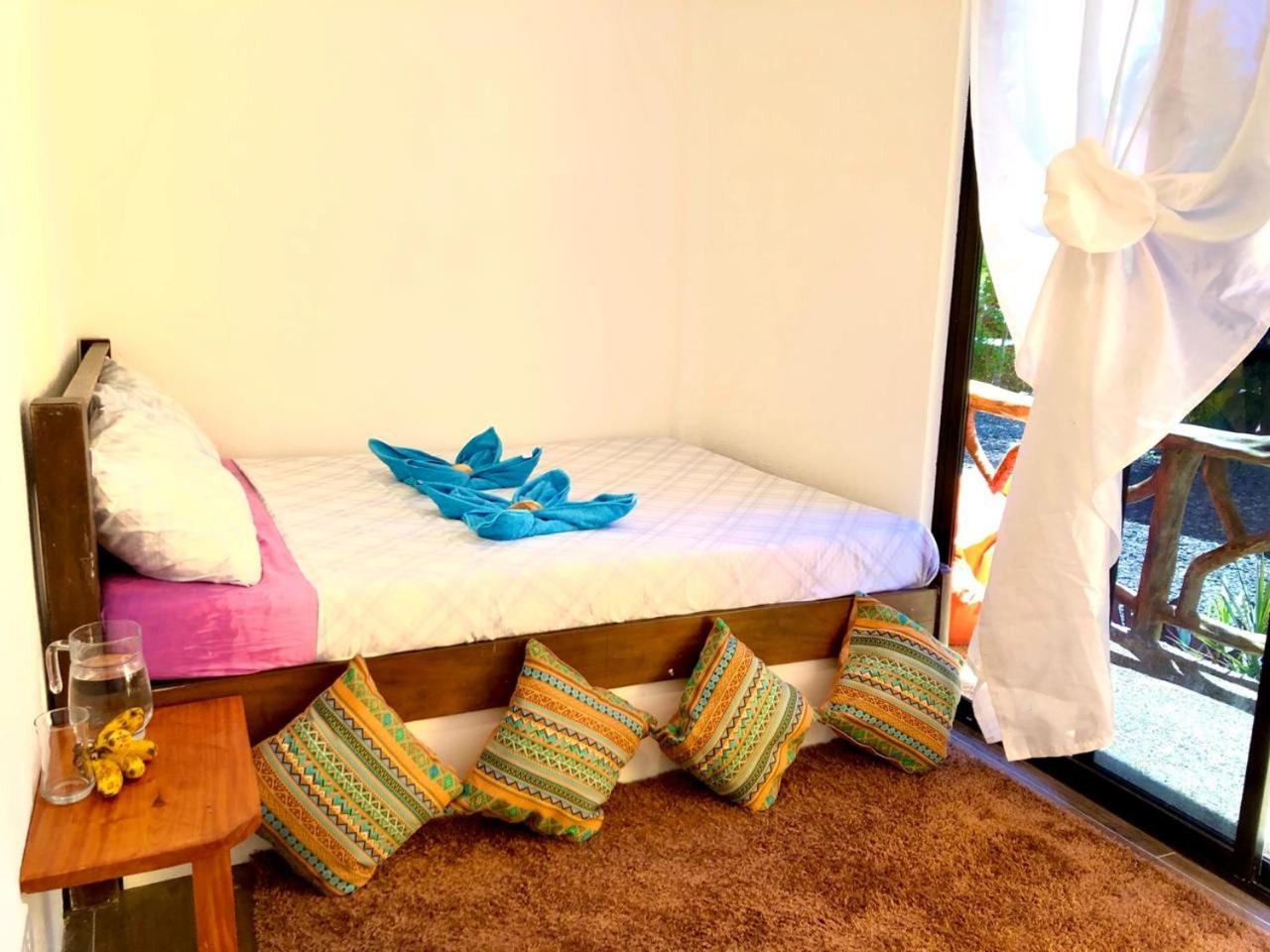Queen Room with Pool View