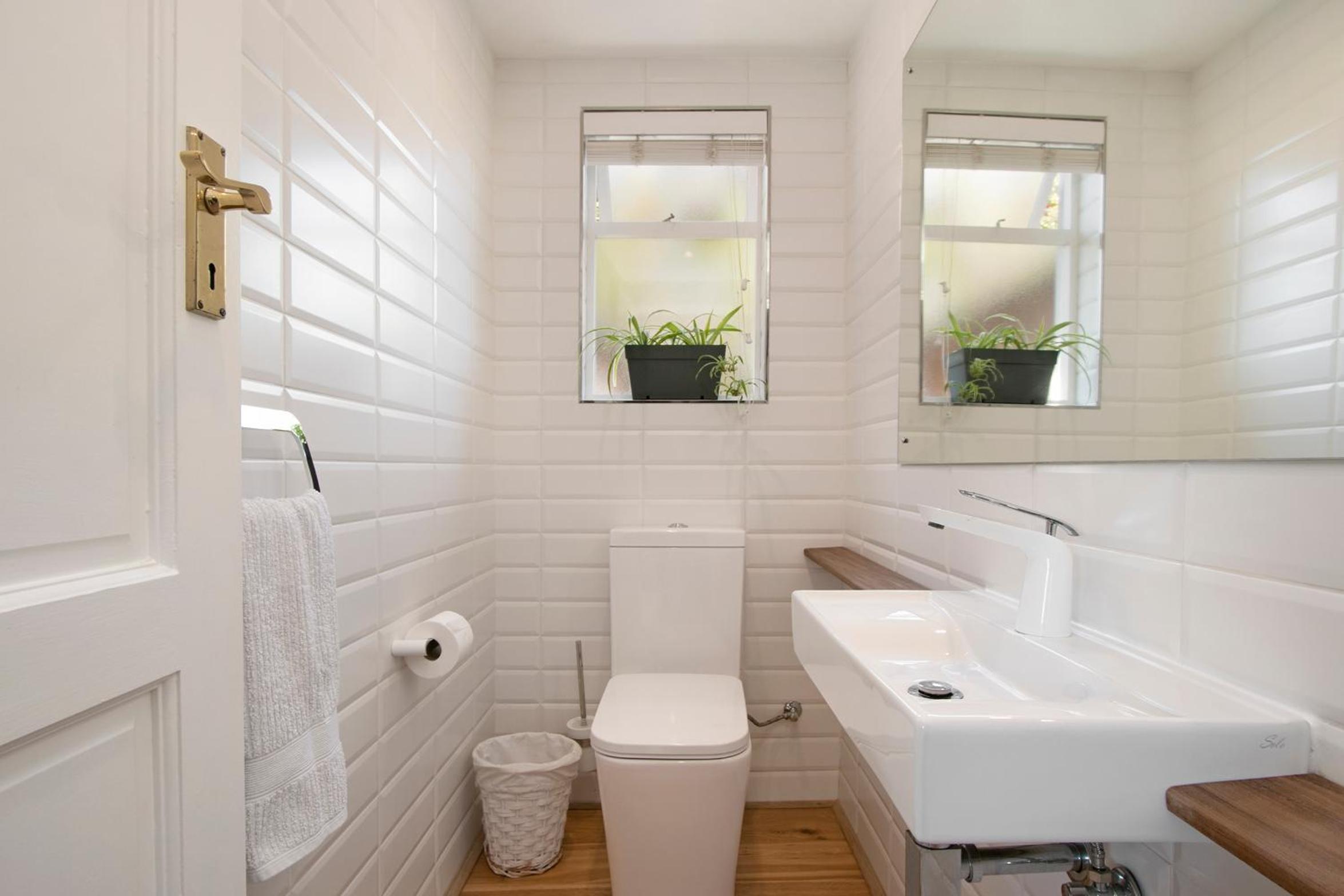 One-Bedroom Apartment - Photo 17