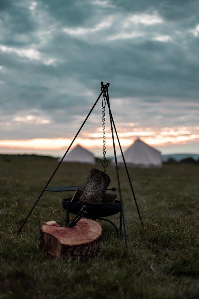 type 2 - 17 ft Luxe Bell Tent and viewing deck photo 2