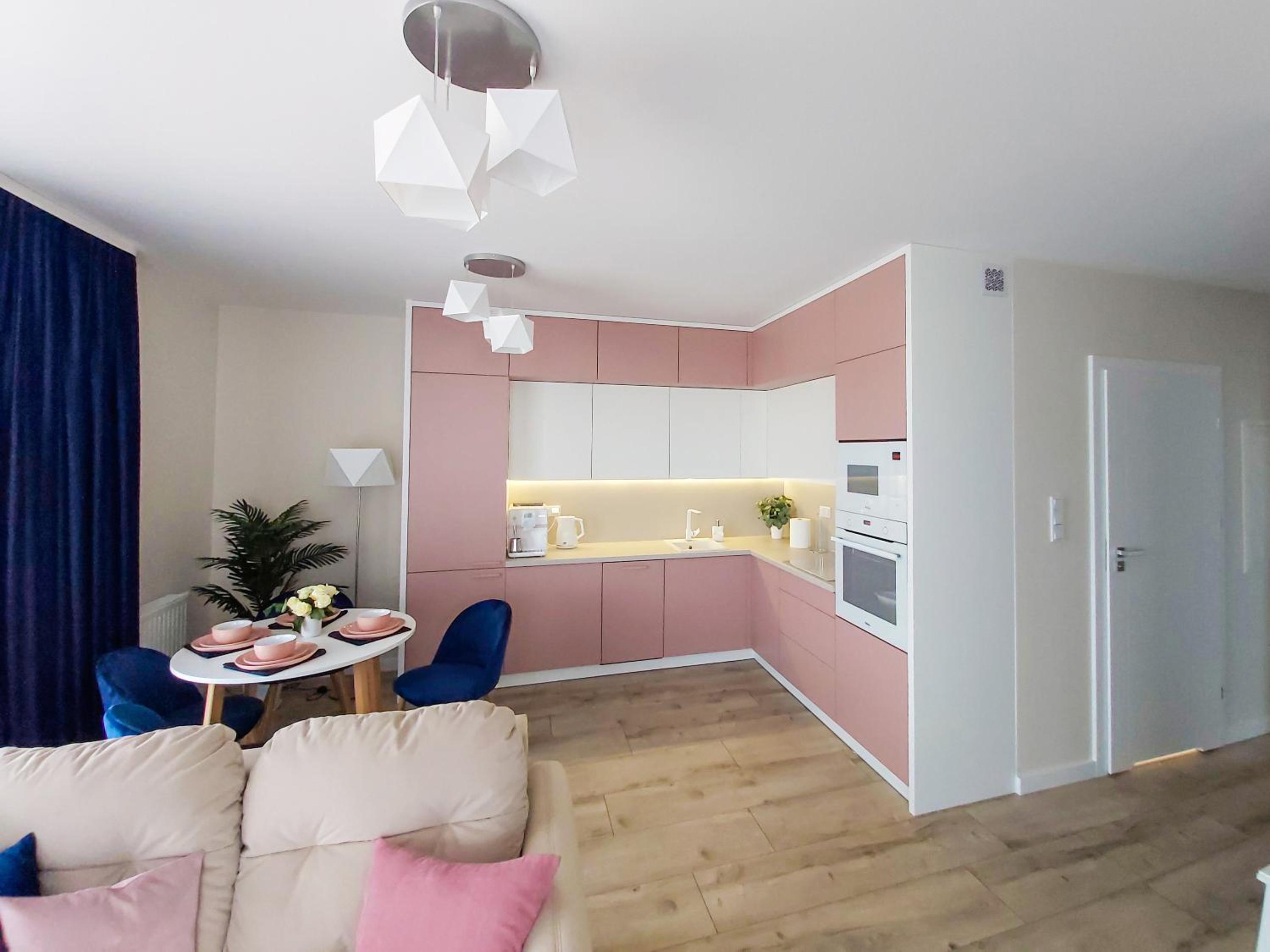 One-Bedroom Apartment - Photo 5